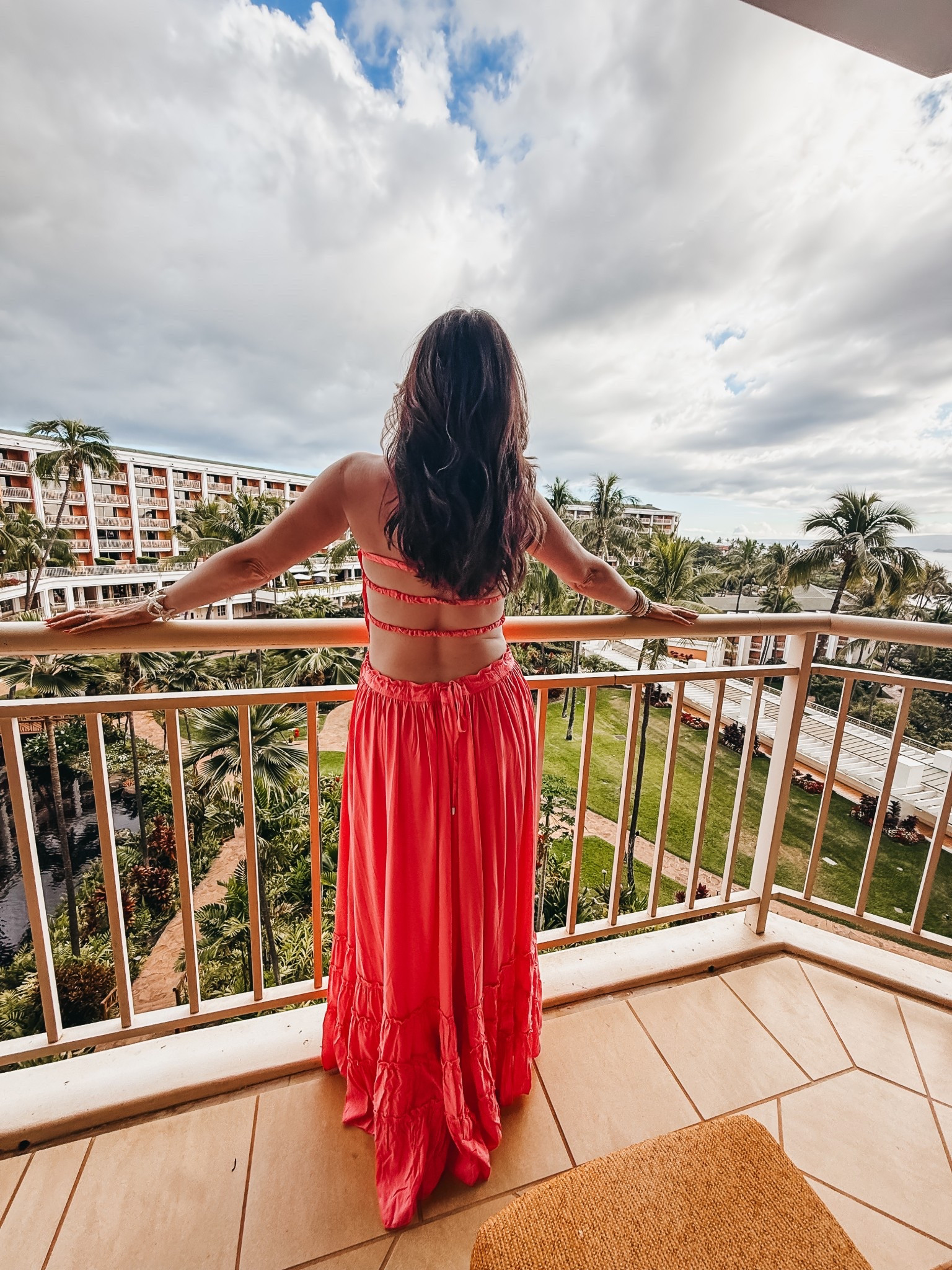 Flowy boho beach maxi dress with open back - size small 🌺

Vacation dress, Amazon fashion, spring break dress, vacation outfit idea, Amazon dress 

#LTKTravel #LTKFindsUnder50 #LTKOver40