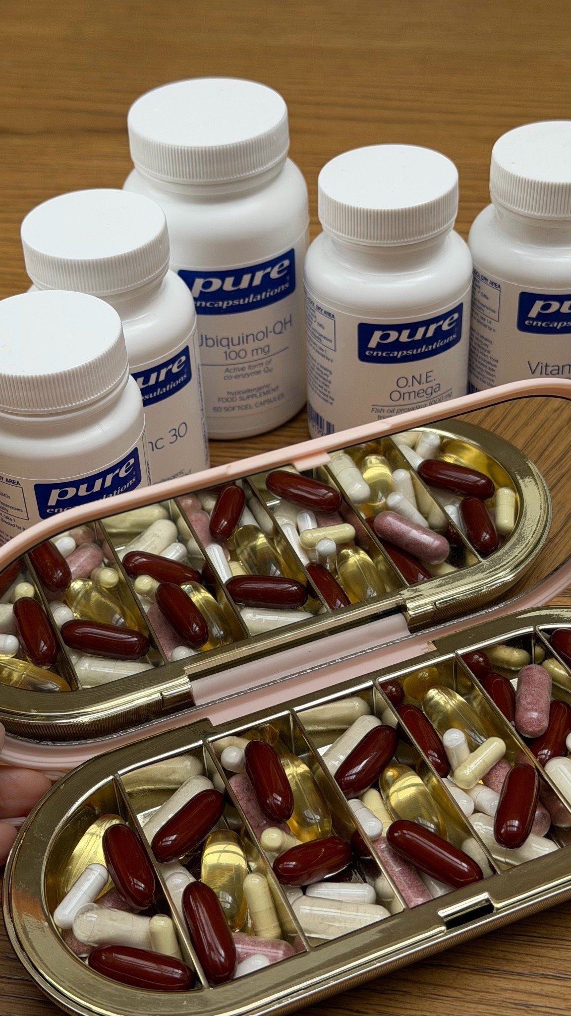 My vitamins & pill case 💗
Ubiquinol/CoQ10 — taken to support energy production within cells and commonly used in fertility journeys to support egg quality 
Folic Acid — Supports healthy cell growth and is recommended before and during pregnancy to support baby’s development 
Vitamin D3 — Supports immune health, mood, hormones and overall wellbeing — especially important if you don’t get loads of sunlight 
Omega 3 — Great for brain, heart and hormone health, while also helping support overall inflammation balance 
Selenium — Supports thyroid function, immune health and overall hair + cell health 
Zinc — Supports immune health, hormones, skin and healthy hair growth 
Female Probiotics — Designed to support vaginal flora, intimate health and overall feminine balance

#LTKhome