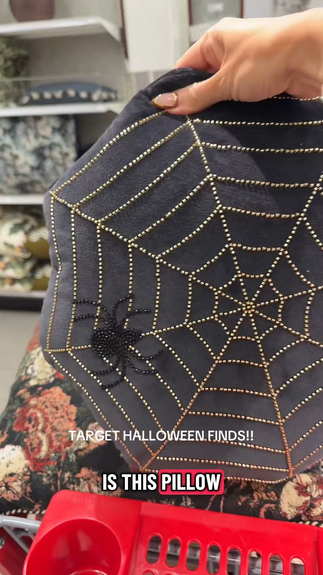 The chicest Halloween finds! 

#LTKSeasonal #LTKFindsUnder100 #LTKHome