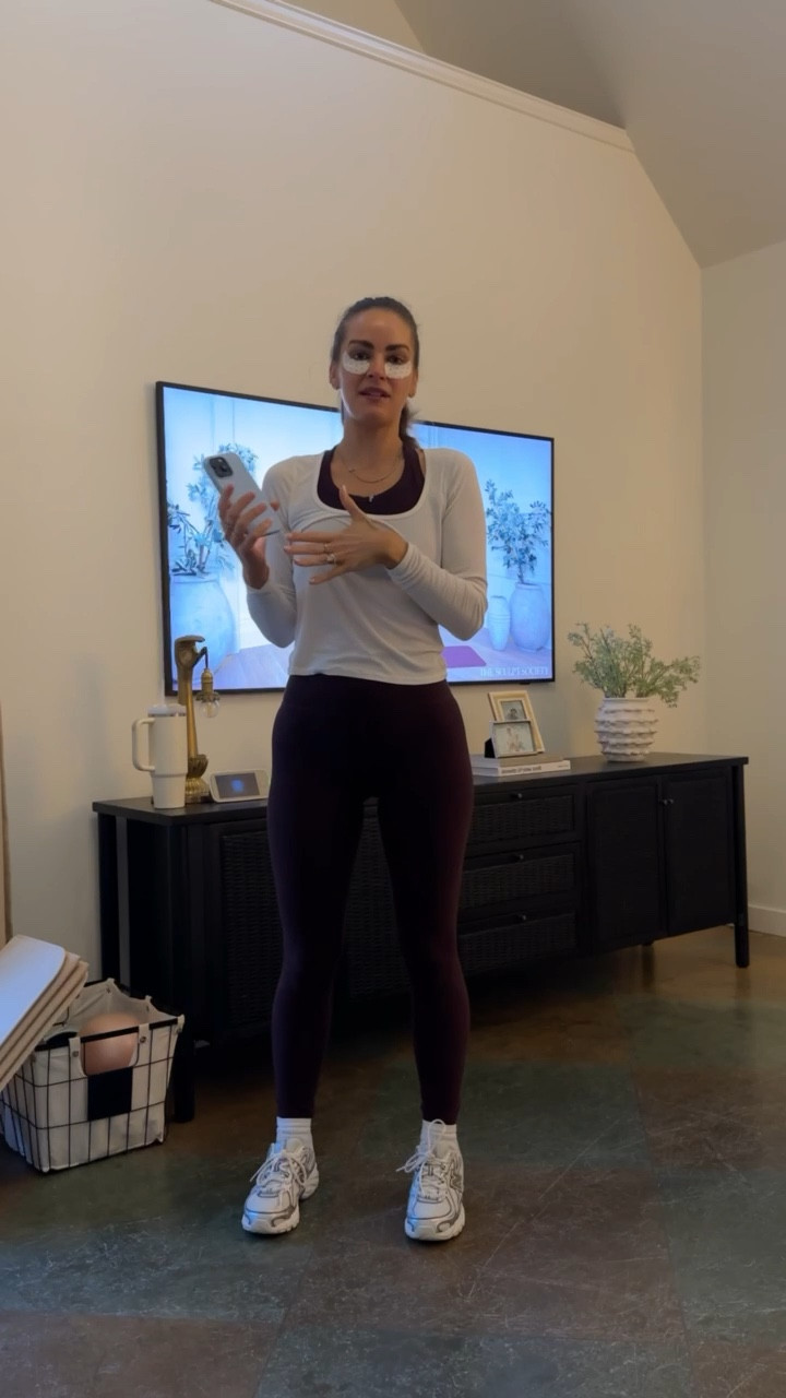 WORKOUT WITH ME ✨
code: ALOPROFILE25 for Sculpt Society

*My workout mat is Stakt*

#LTKActive #LTKfitnessgoals #LTKmorningroutine