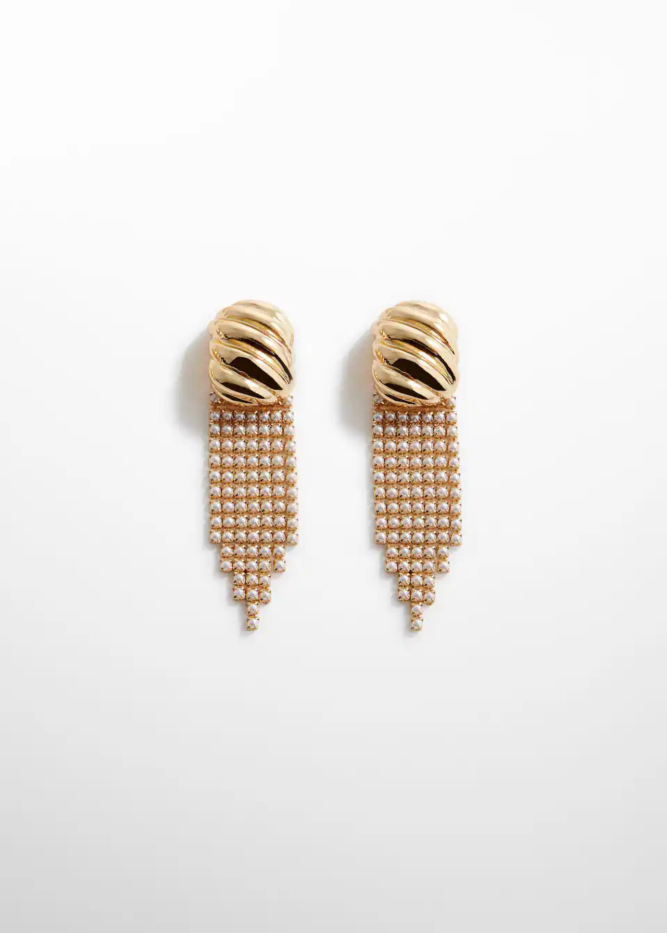 Search: Long pearl earrings (8) | Mango United Kingdom | MANGO (UK)