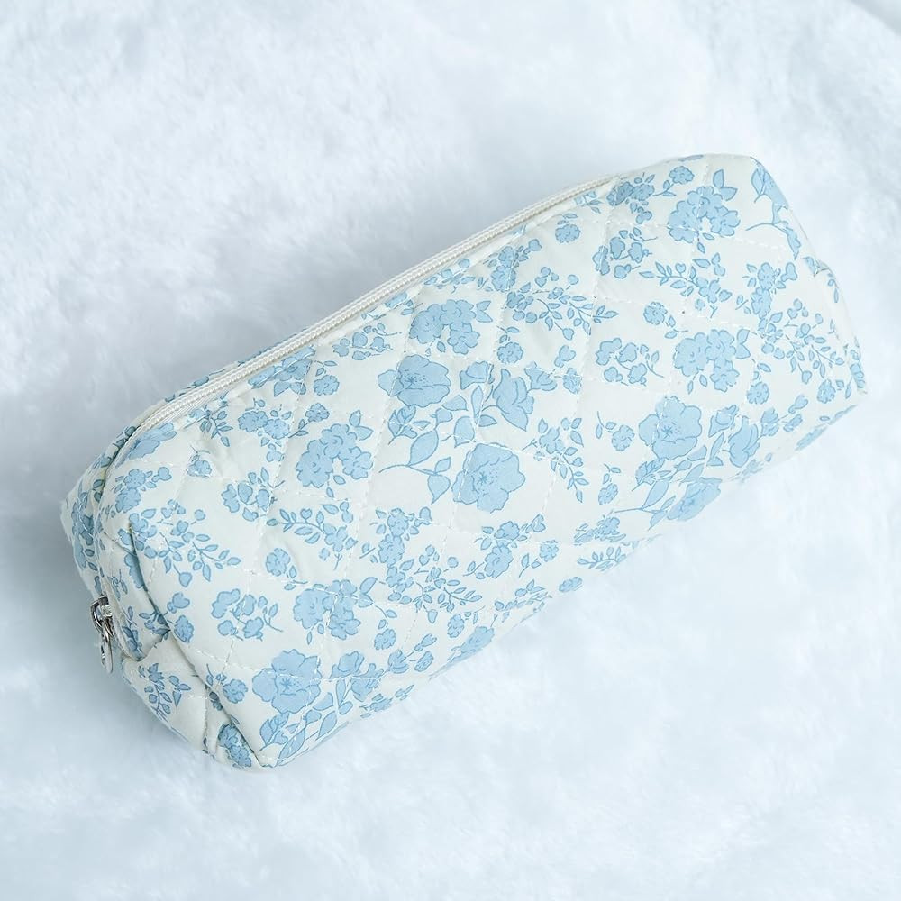 Amazon.com : Small Makeup Pouch, Quilted Cosmetic Bag, Floral Make Up Bag for Women, Girls, Mini ... | Amazon (US)
