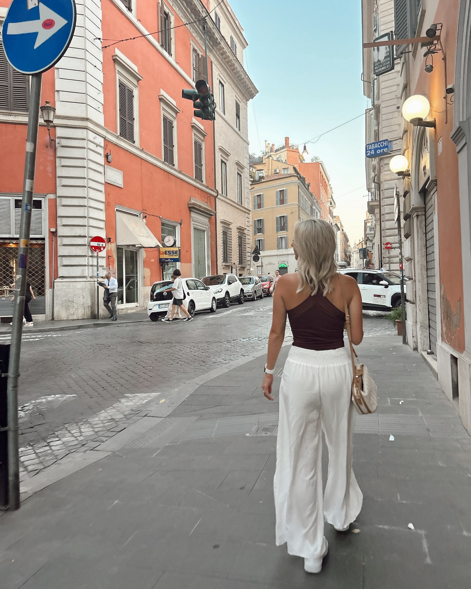 Rome outfit Inspo 🇮🇹

Europe, Europe outfit inspo, Italy outfit, summer outfits, flowy pants, beachy handbag, brown purse, criss cross halter top, puma platform sneakers

#LTKFindsUnder50 #LTKSaleAlert #LTKTravel