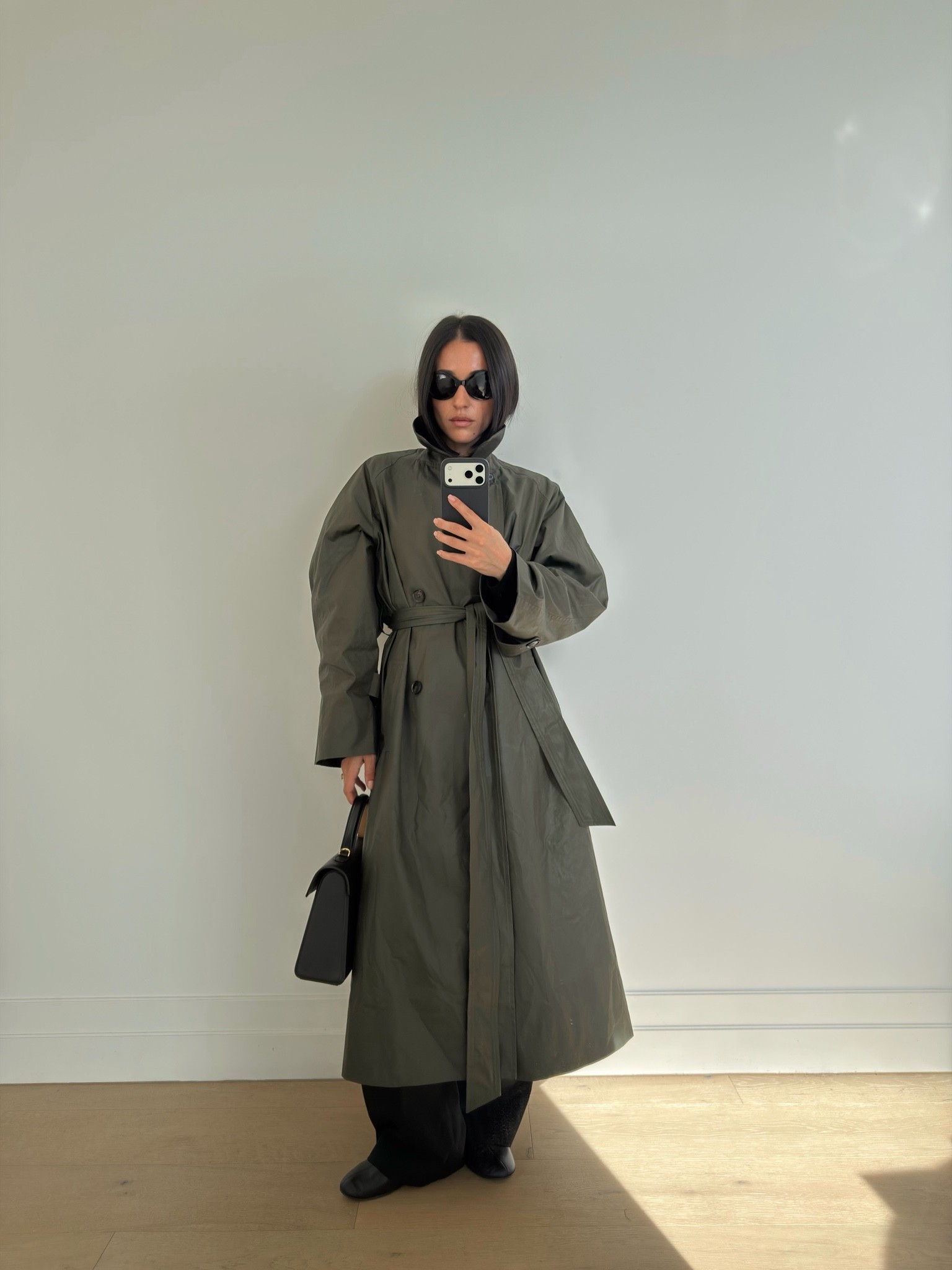 Size s trench