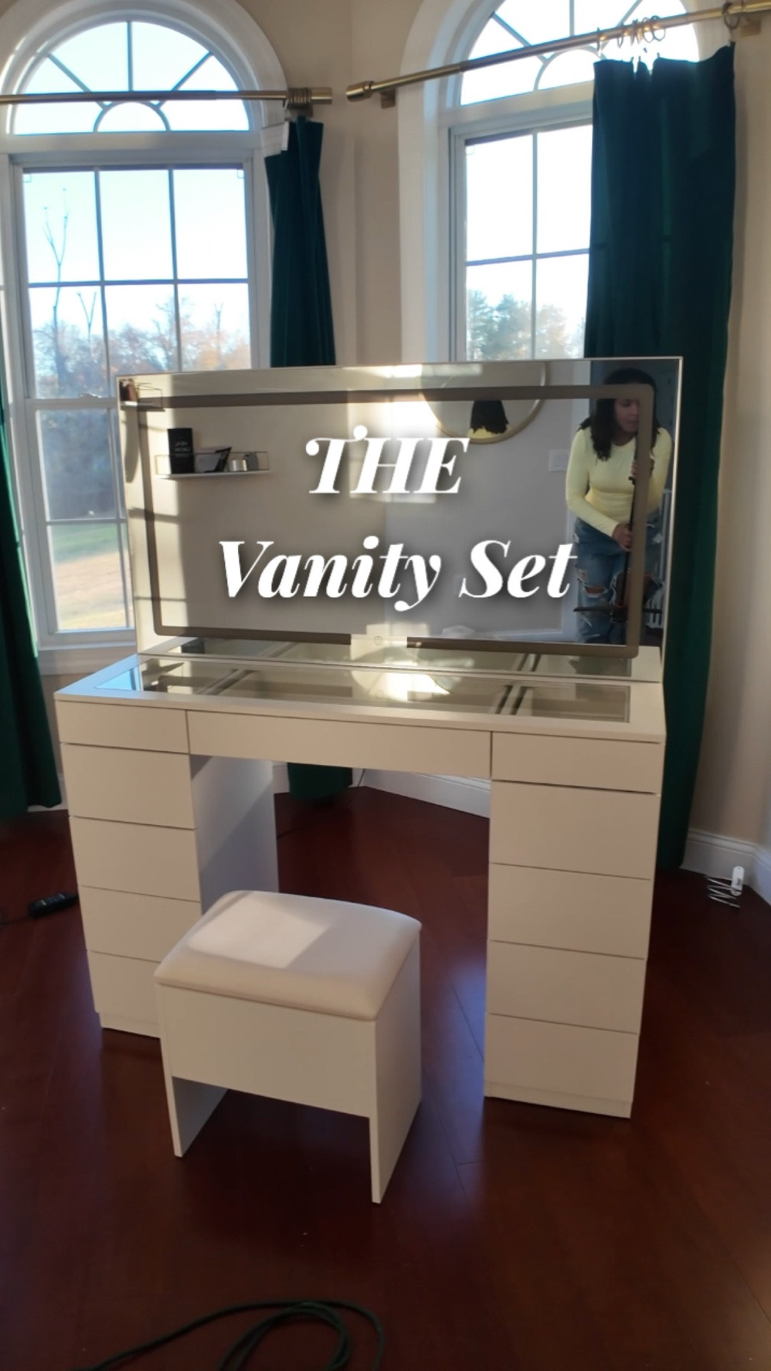 If you’re trying to find a Christmas gift she’ll actually use every single day, a vanity is always a win. It makes her space feel intentional, organized, and a little more like the home she’s been dreaming of. ✨

Check the 5-star reviews, and if you still see the orange cart, it’s still in stock 🤍

#LTKGiftGuide #LTKSaleAlert #LTKBeauty