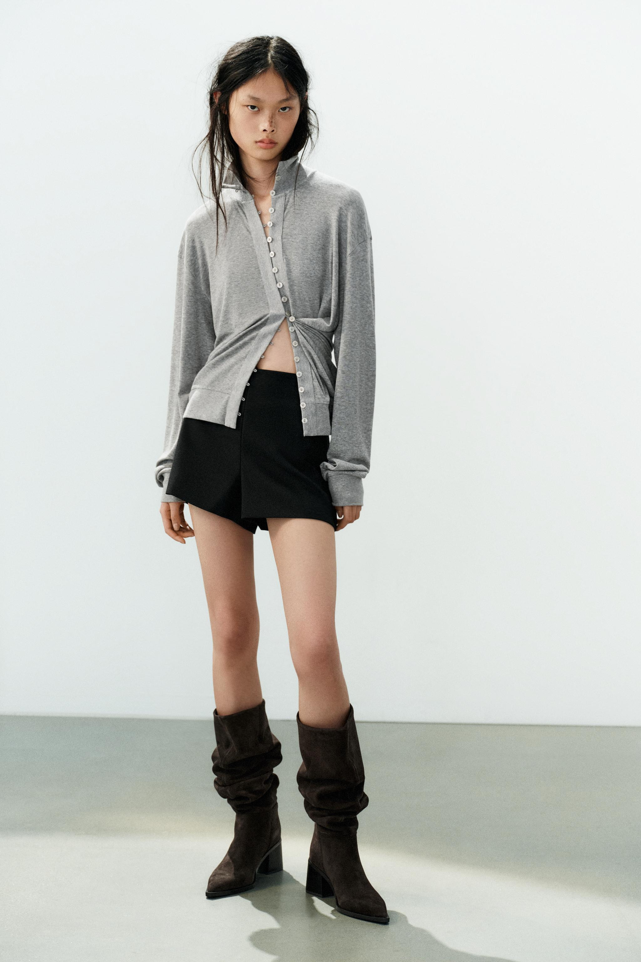GERAFFTE VELOURSLEDER-STIEFEL | Zara DE