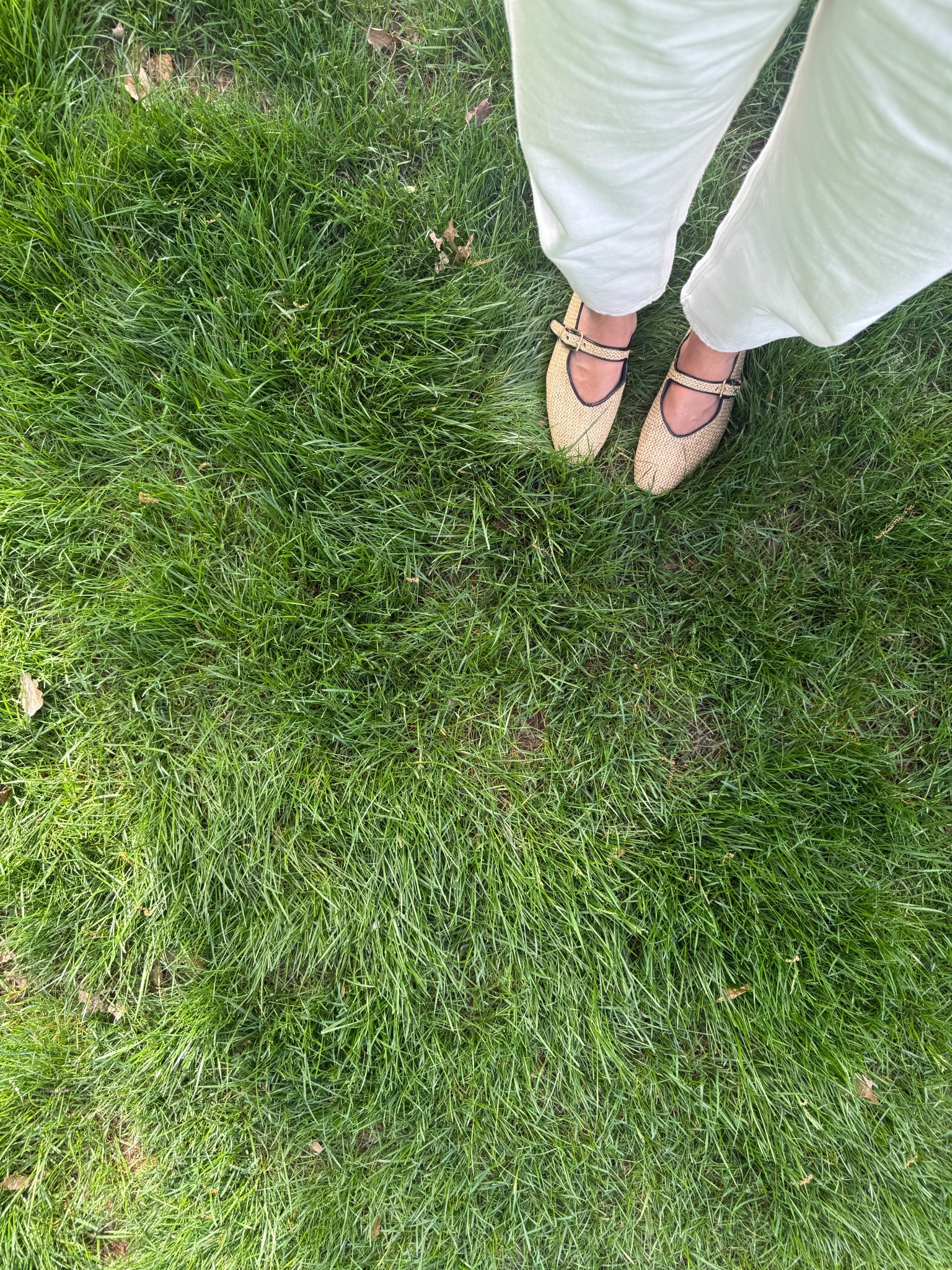 Raffia flat for spring for under $40 

#LTKSeasonal #LTKOver40 #LTKFindsUnder50