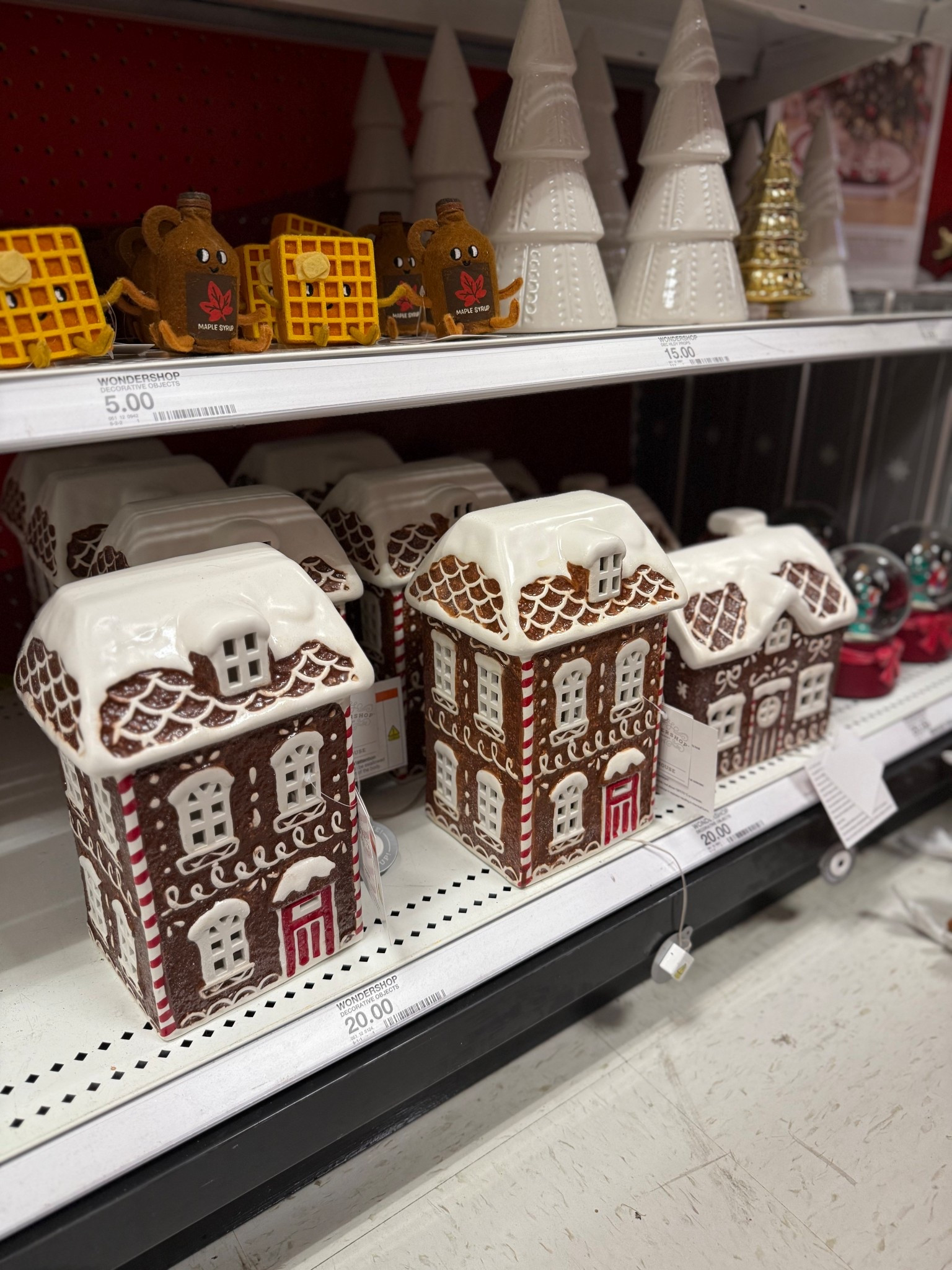 Lite up gigerbread houses!

#LTKSeasonal #LTKGiftGuide #LTKHoliday