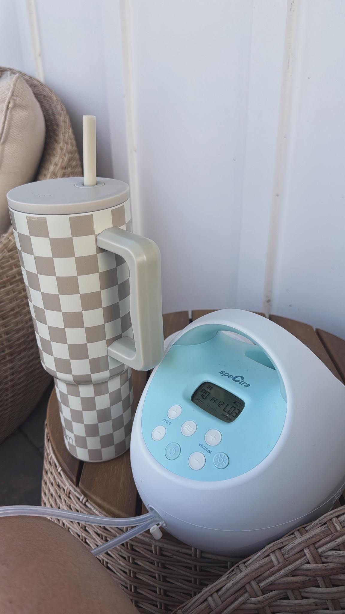 Pumping sesh 

#LTKmomlife