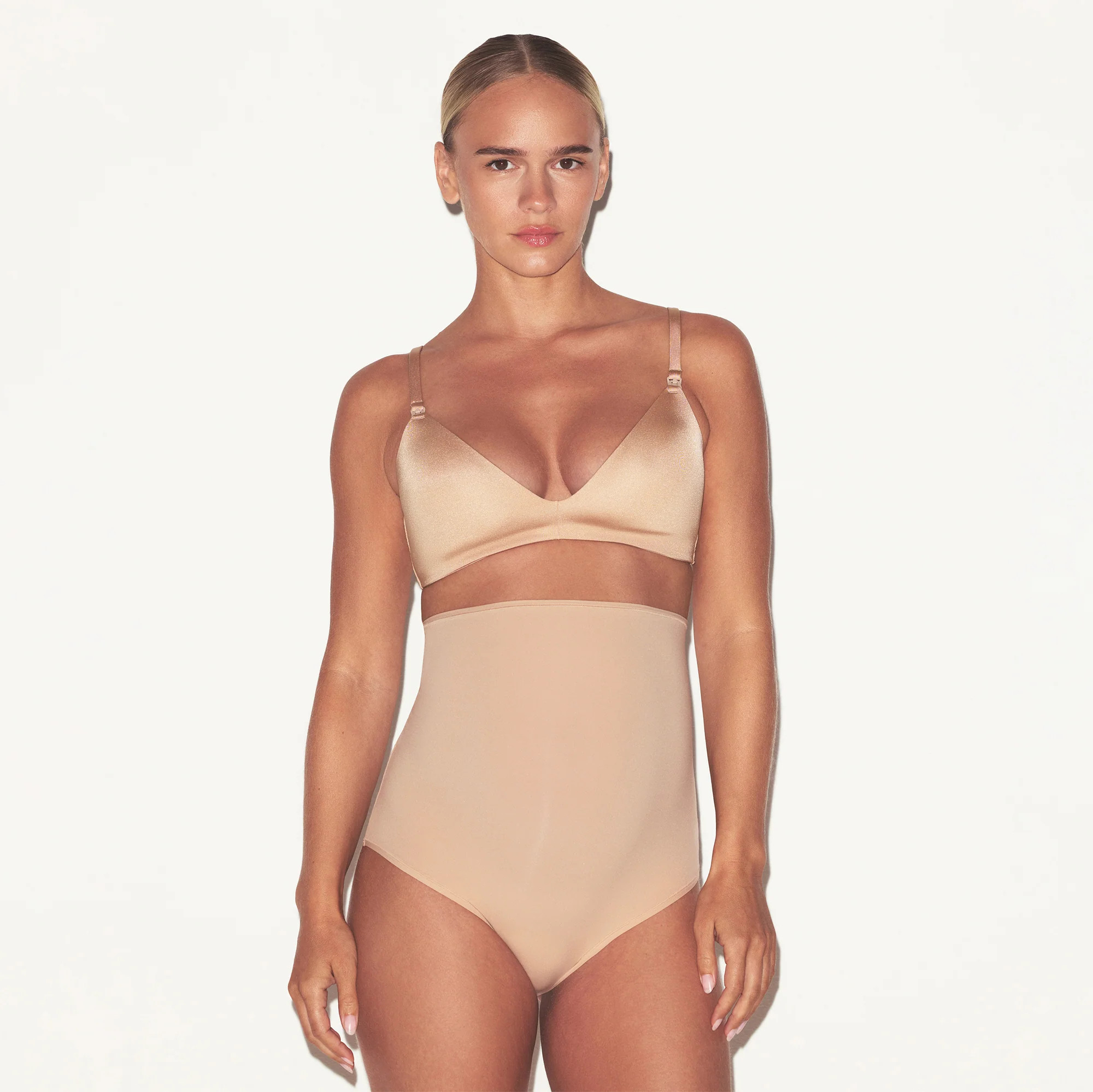 SKIMS Maternity Nursing Bra | Light Neutral | 38DD | Wireless Form | SKIMS (US)