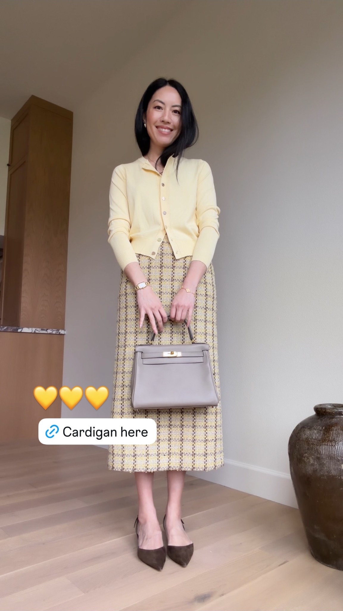 Crushing on this yellow color for spring - linked here

#classicstyle
#springoutfit
#yellowcardigan
#tweedskirt
#springfashion



#LTKootd #LTKWorkwear #LTKgrwm
