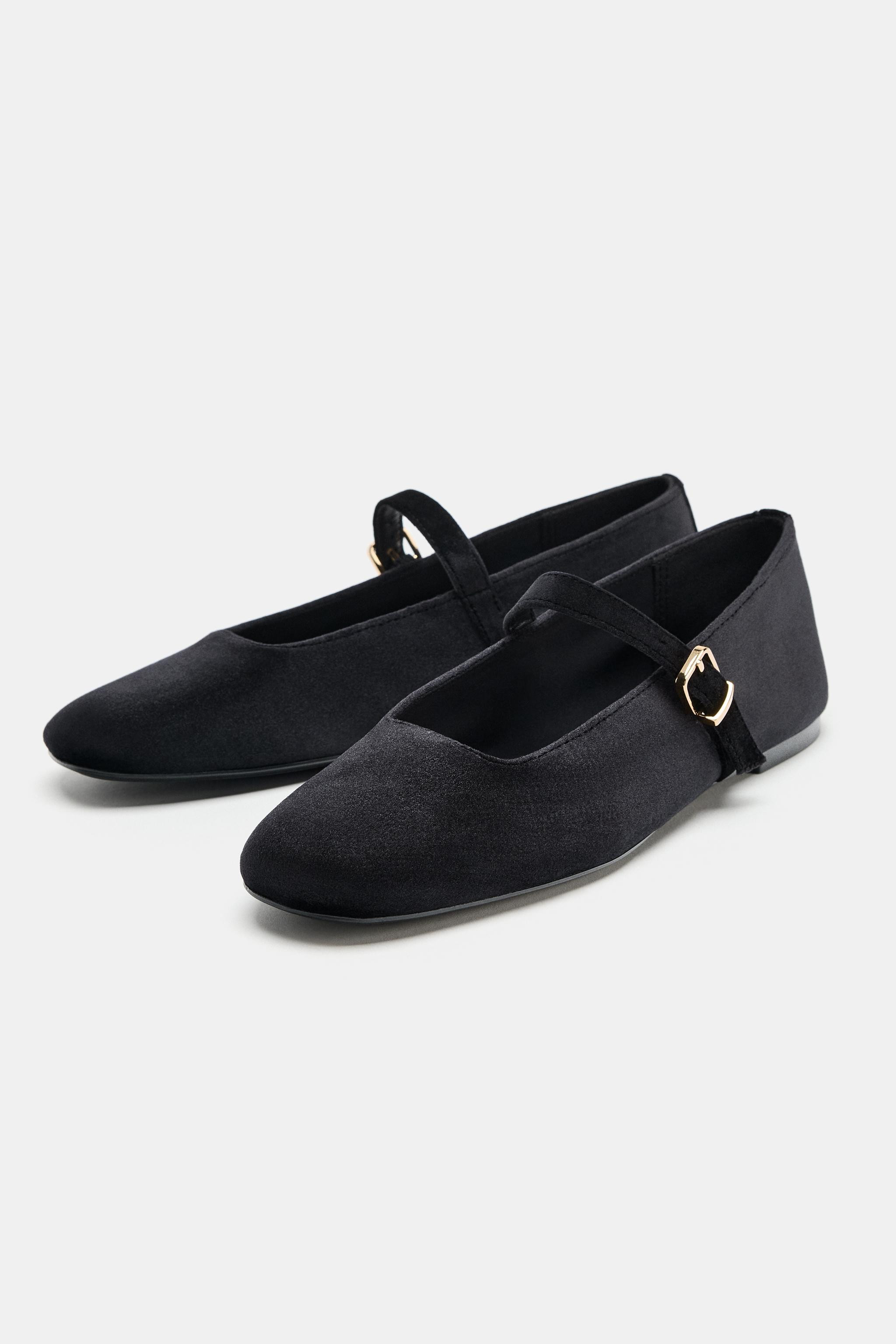 VELVET EFFECT BUCKLE BALLET FLATS | Zara UK