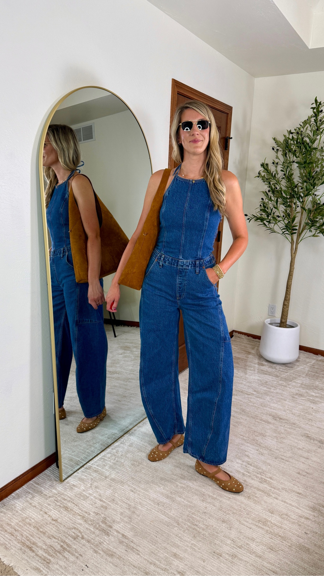 30-50% off all jeans and 20% off almost everything else + 15% off with code DENIMAF 

Wearing my true medium tall 

Barrel leg denim jumpsuit! So stinking cute!! 
Fall outfit , elevated casual 

#LTKSeasonal #LTKSaleAlert #LTKStyleTip