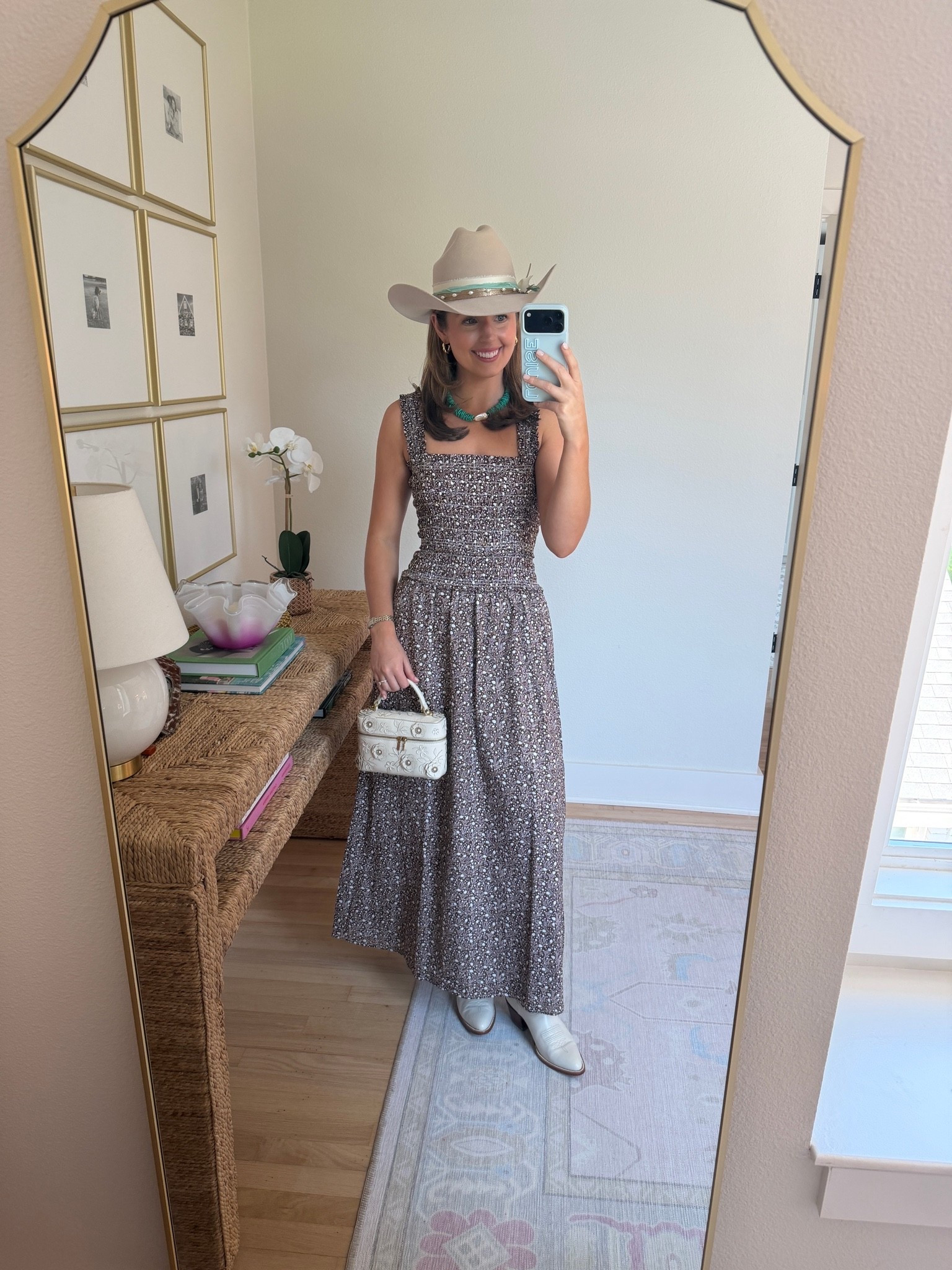 Western chic outfit idea! Wearing an XS in dress