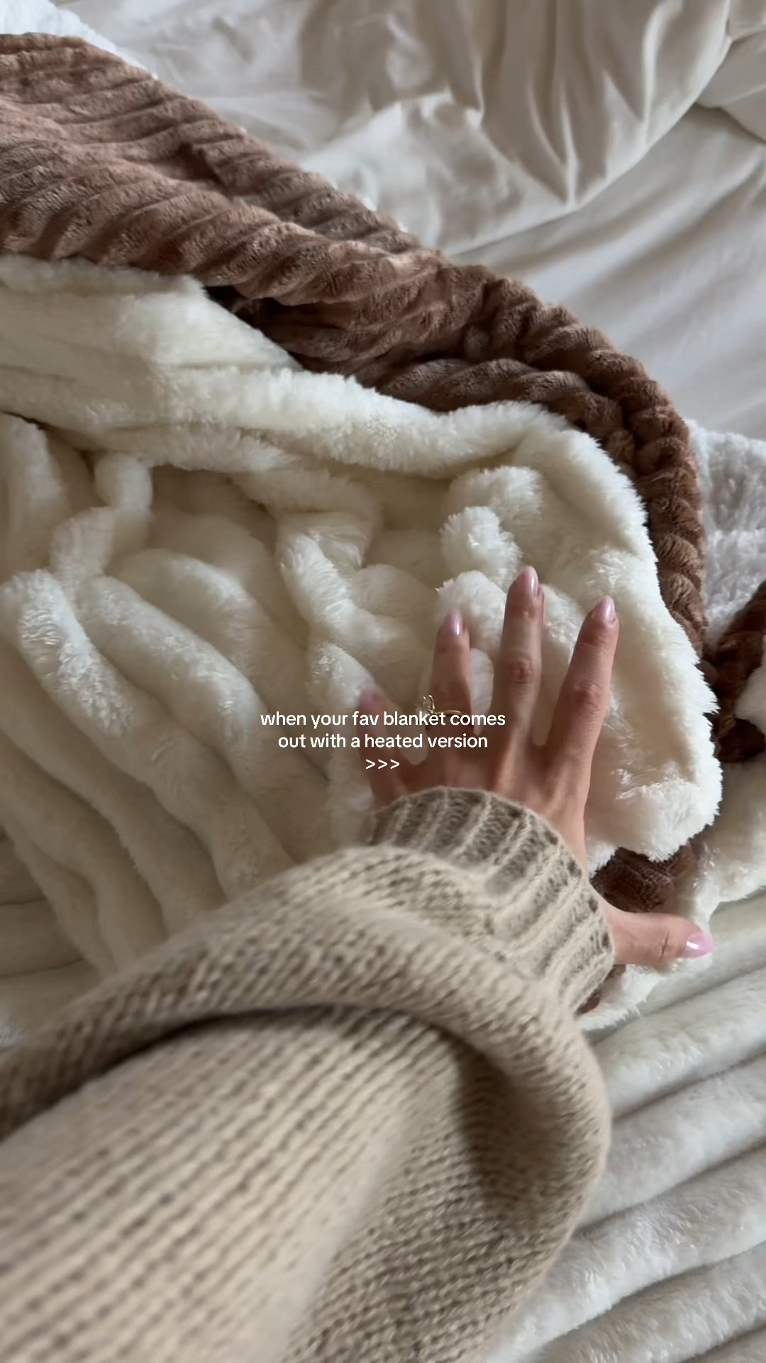 My favorite blankets from amazon!

#LTKHome