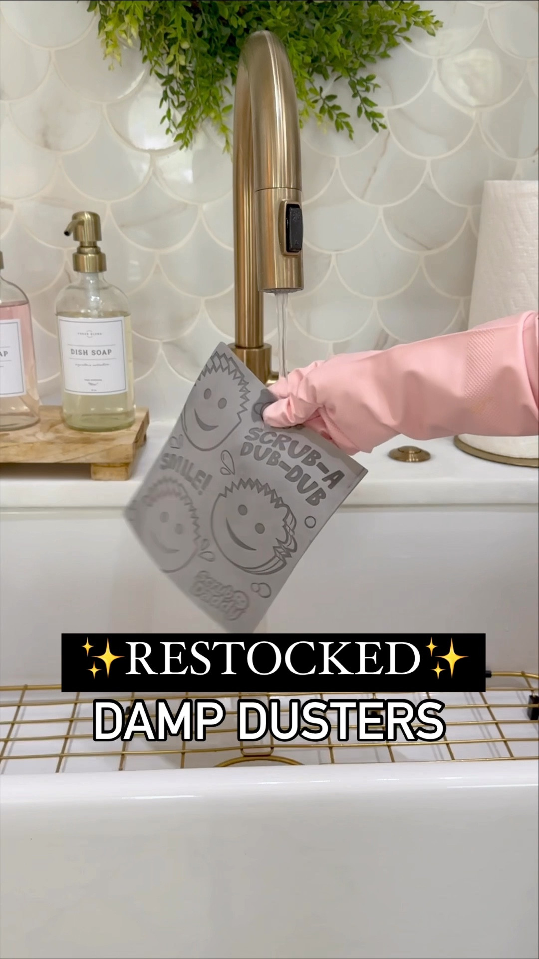 Cleaning essentials - damp duster 







Amazon home 
Amazon finds 
Scrub daddy
Duster towel 
Amazon favorites 

#LTKHome #LTKFindsUnder50