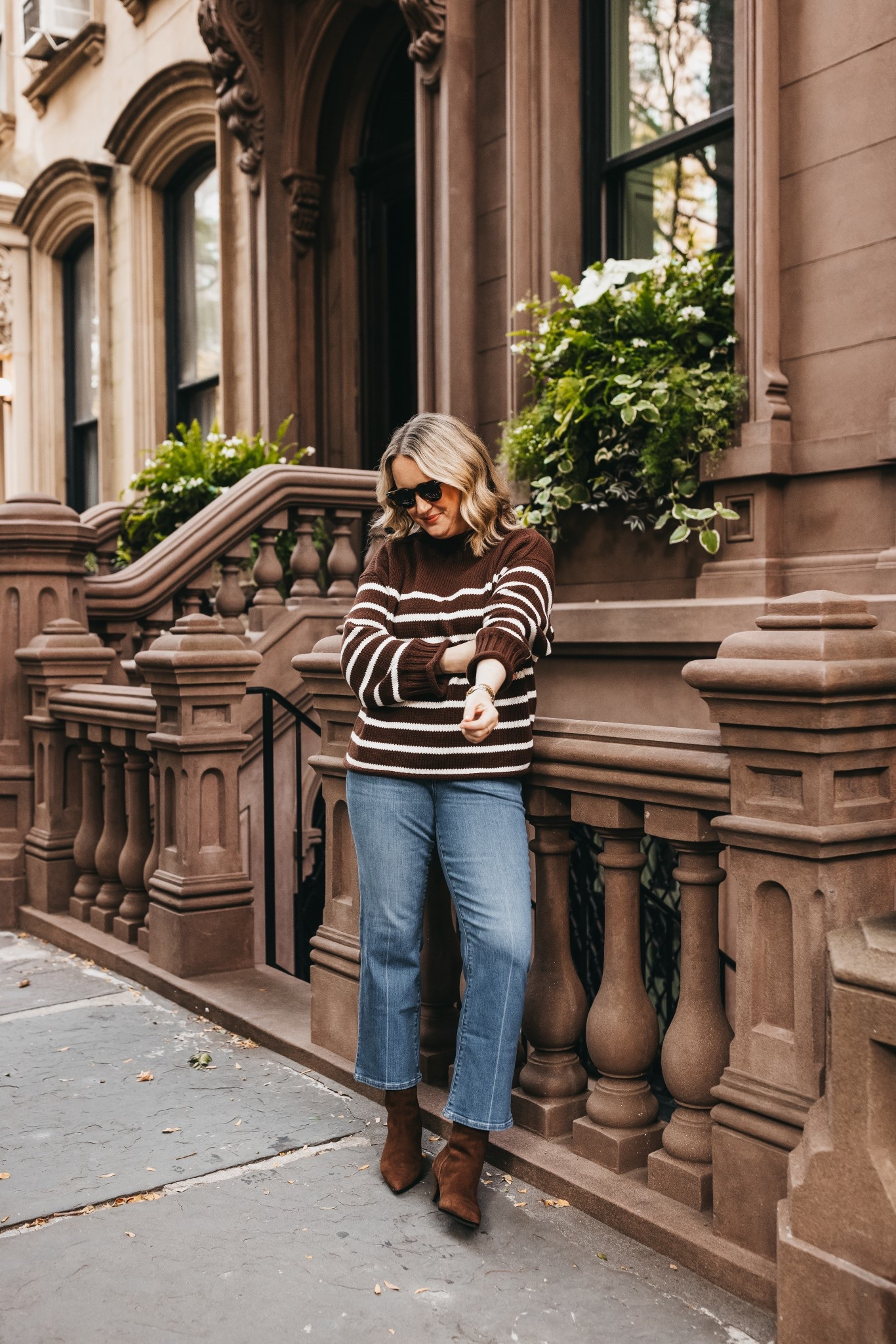 The J.Crew September collection is here and it is perfection!

2025 Rollneck™ sweater - wearing a S - take your true size for a more oversize fit
New Stevie ankle boots in suede (one of my most worn boots of last year and now the new chocolate color is it!)
Mid-rise cropped kickout jean - wearing a size 28

@jcrew #ad #injcrew

#LTKSeasonal