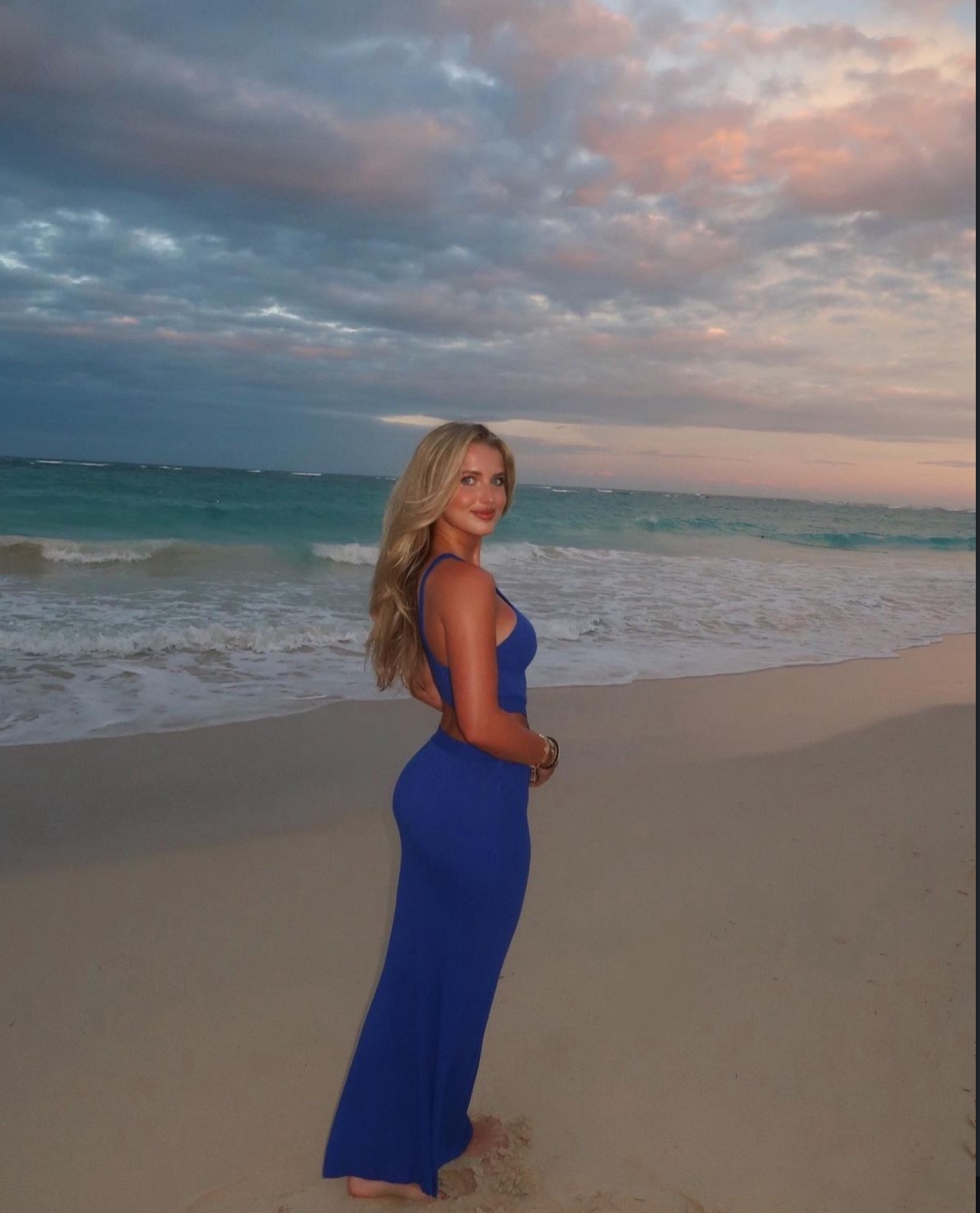 yllw the label royal blue dress great for summer vacations at the beach 

#LTKFindsUnder100 #LTKTravel #LTKStyleTip