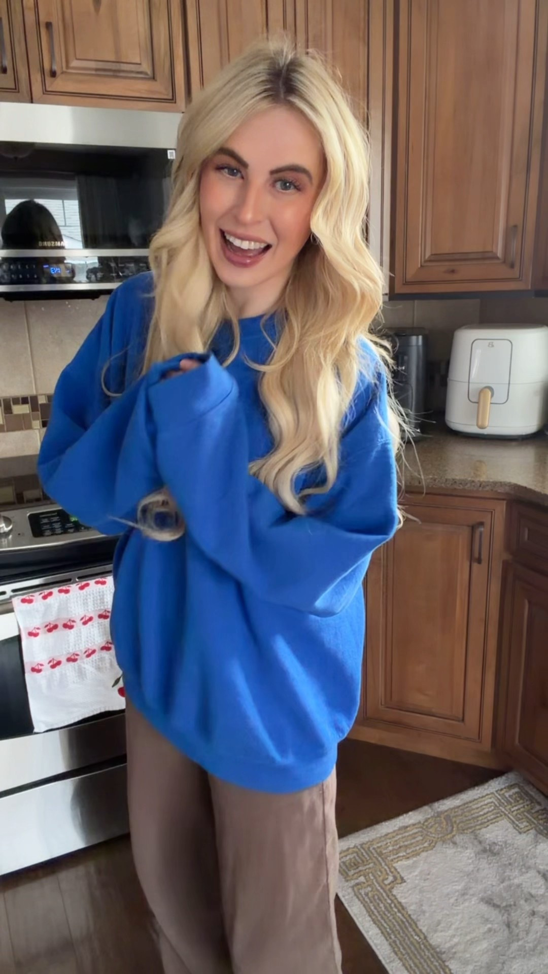 True to size!! Wearing a size 2 in both. Size down if you want more fitted 🫶🏻 LOVE10SGIVL saves you extra 