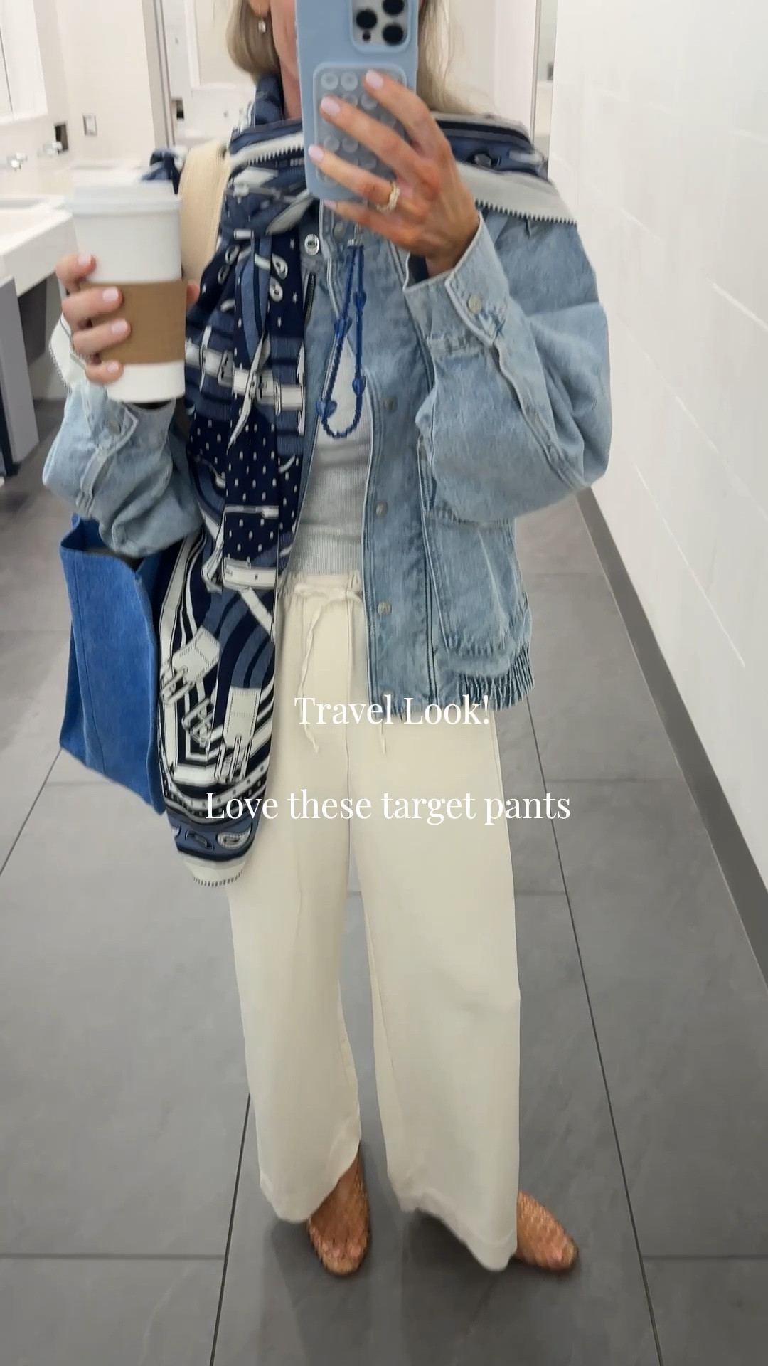 XS pants! Small jacket! Jelly’s are so comfy and the Zara tank is one of the best I own! 