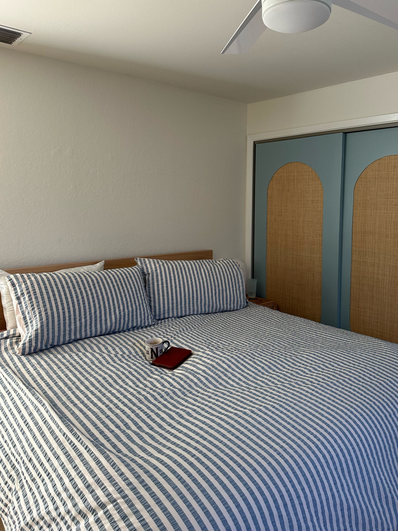 Our bedding! It’s an investment but every night feels SO luxurious :) we got the clay linen sheets and they get softer with each wash! 


#LTKHoliday #LTKGiftGuide #LTKhome