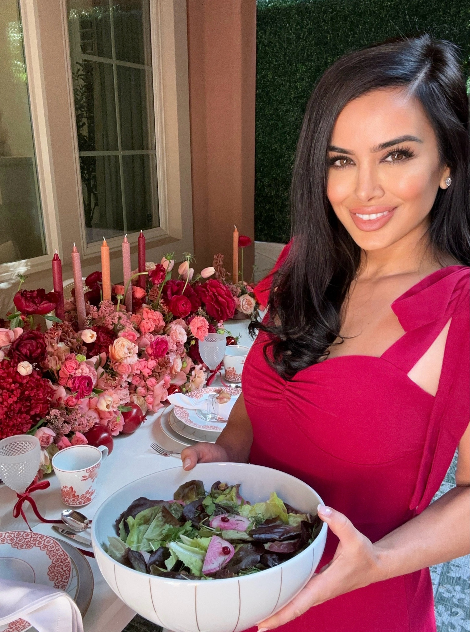 Hosting is my love language. Love this timeless tableware collection from Vista Alegre. Christmas tablescape. ♥️

#LTKHome #LTKParties #LTKSeasonal