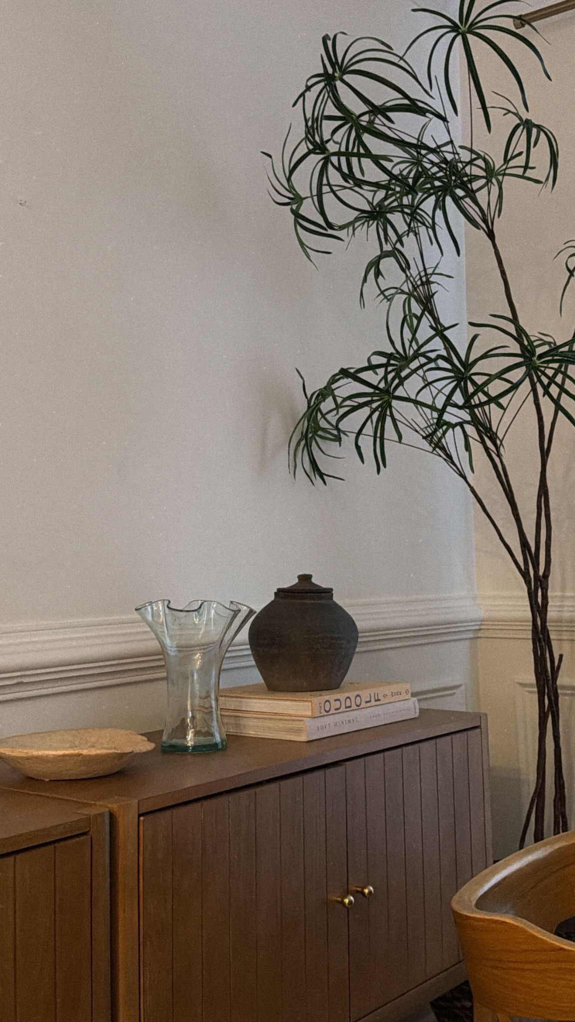 Australian bottle neck tree & console table styling 

Consoles art decor

#LTKmomlife #LTKSaleAlert #LTKHome