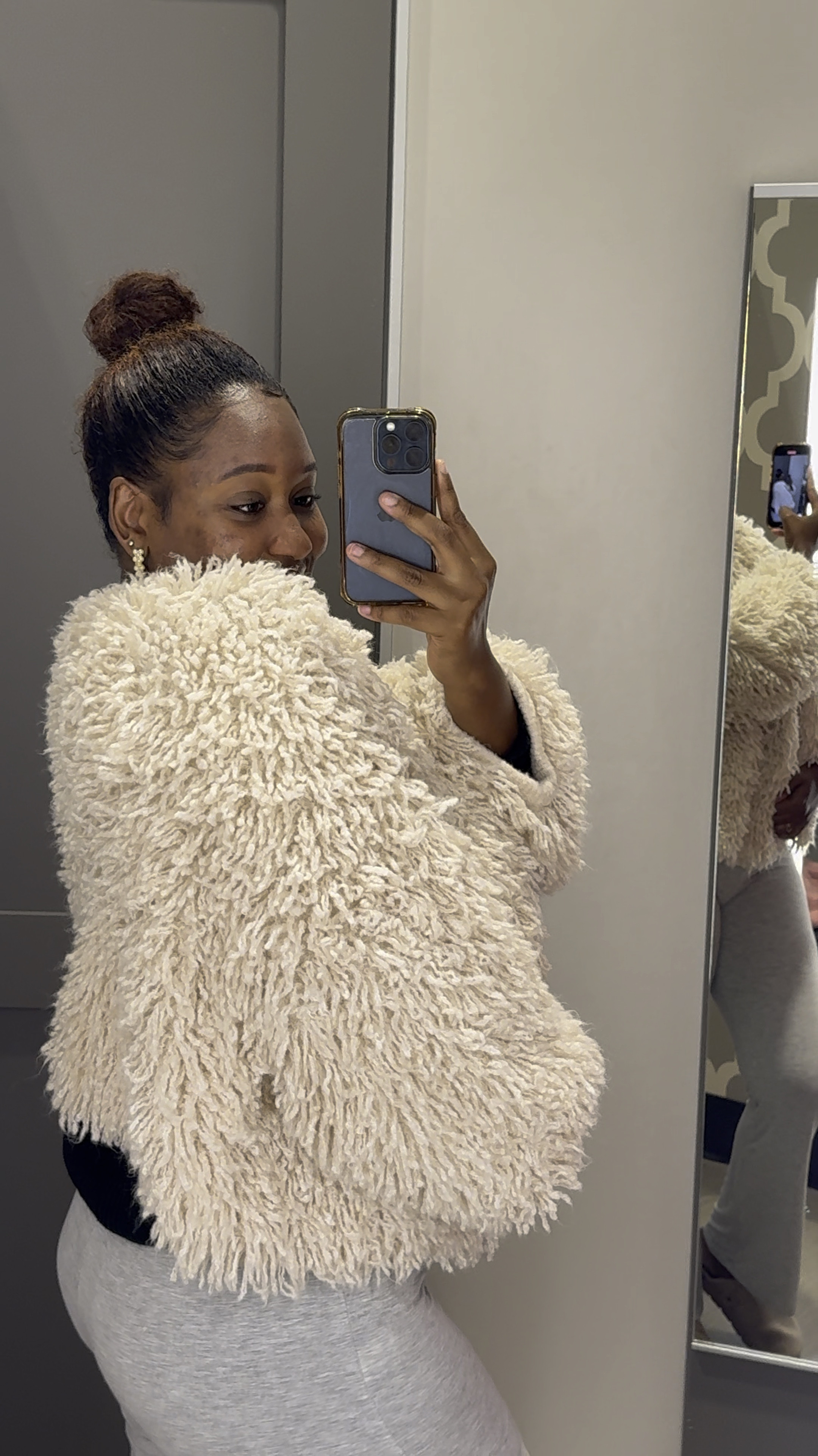 In LOVE with this cardigan 😍 the cutest statement piece for either a work event or a casual lunch date 

#LTKMidsize #LTKFindsUnder50 #LTKSeasonal