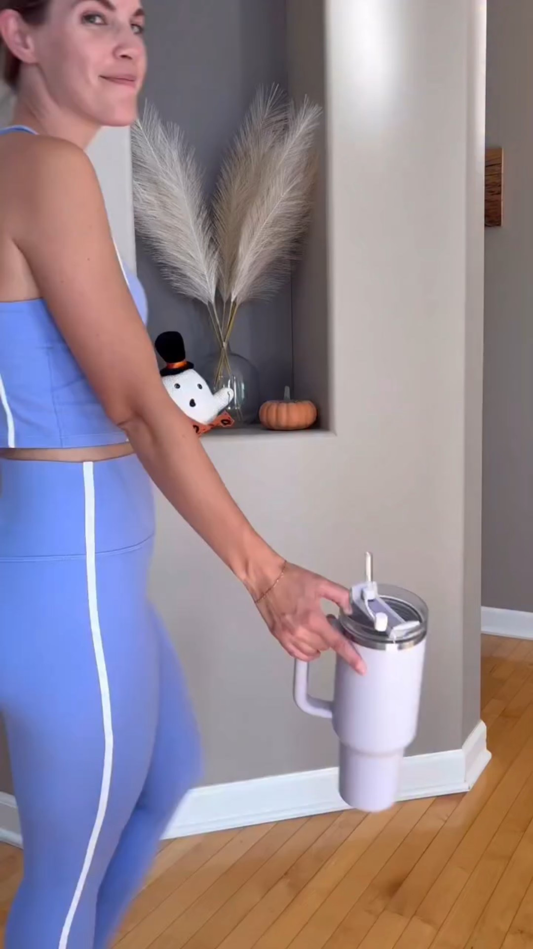 This color, this set, the details!!!! 🤭🕺🏼

@colorfulkoala has done it again with this one! The piping details on the leggings and top is just too good and they feel so luxe for such a good price- don’t forget to use code KATIEG20 for 20% off at checkout☺️

Comment SET for details to be sent directly to you or follow me on @shop.ltk 🛍️🛍️🛍️

#toddlermom #momlife #momstyle #activewear #ad #gifted #colorfulkoala #matchingset #affordablefashion #mystyle #athleisure #ootd #casuallook #casualstyle #liketkit