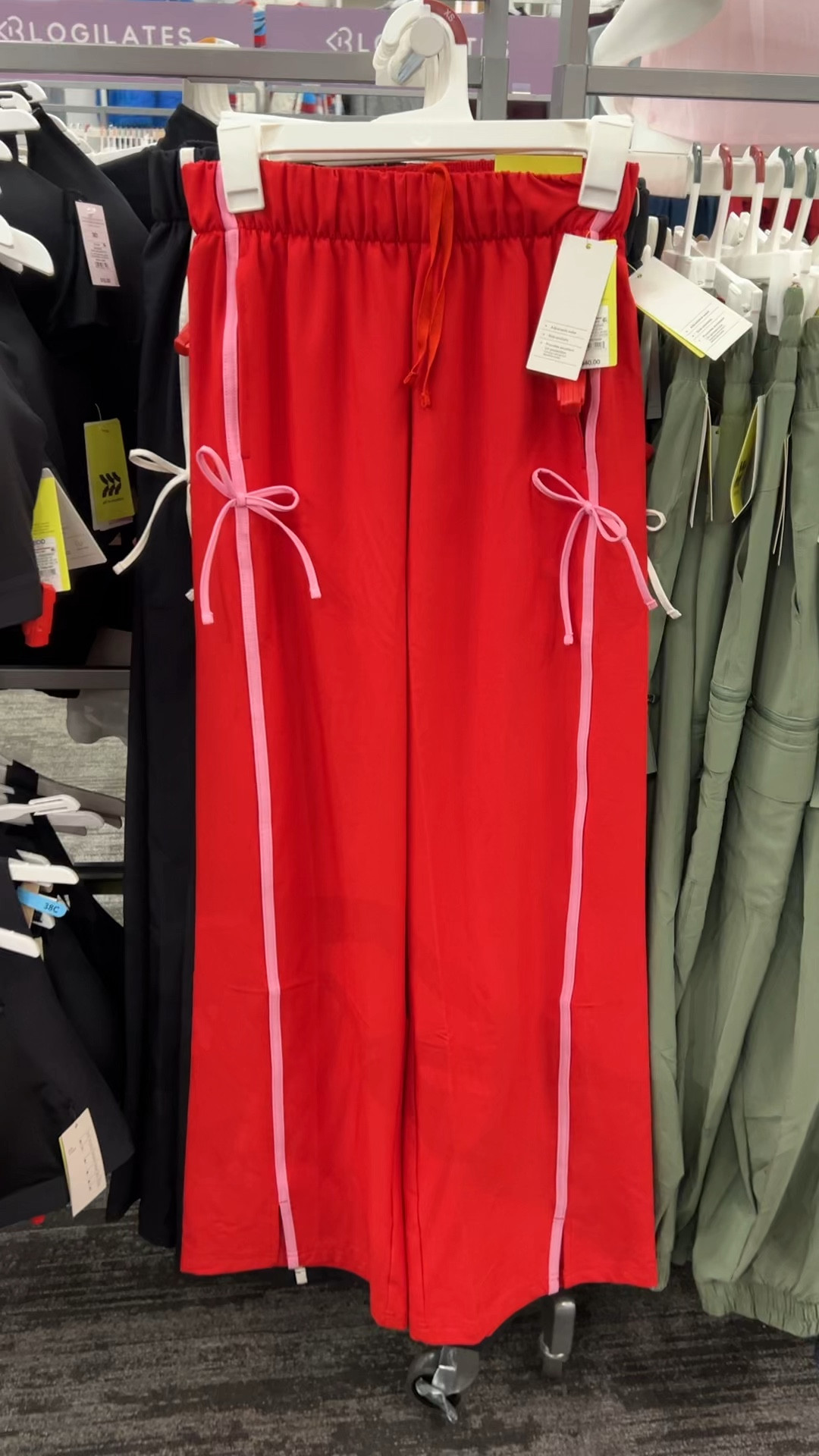 Target track pants with bow tie detail #targetstyle 

#LTKFindsUnder50