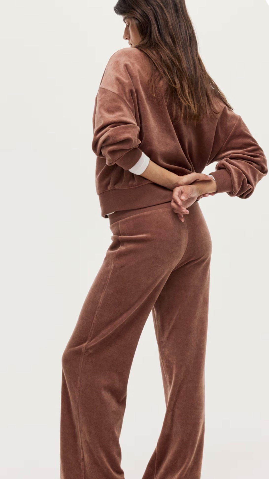 Cozy outfit, velour tracksuit, winter wear, loungewear 

#LTKSeasonal #LTKHoliday #LTKGiftGuide