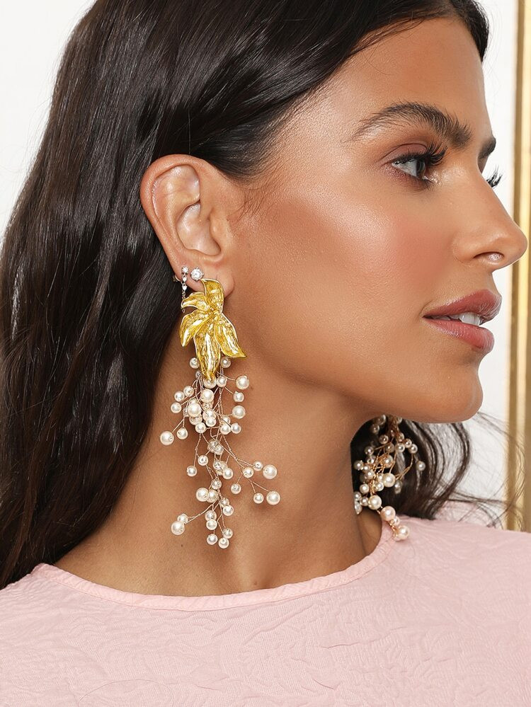 SHEIN Belle Faux Pearl Decor Drop Earrings | SHEIN
