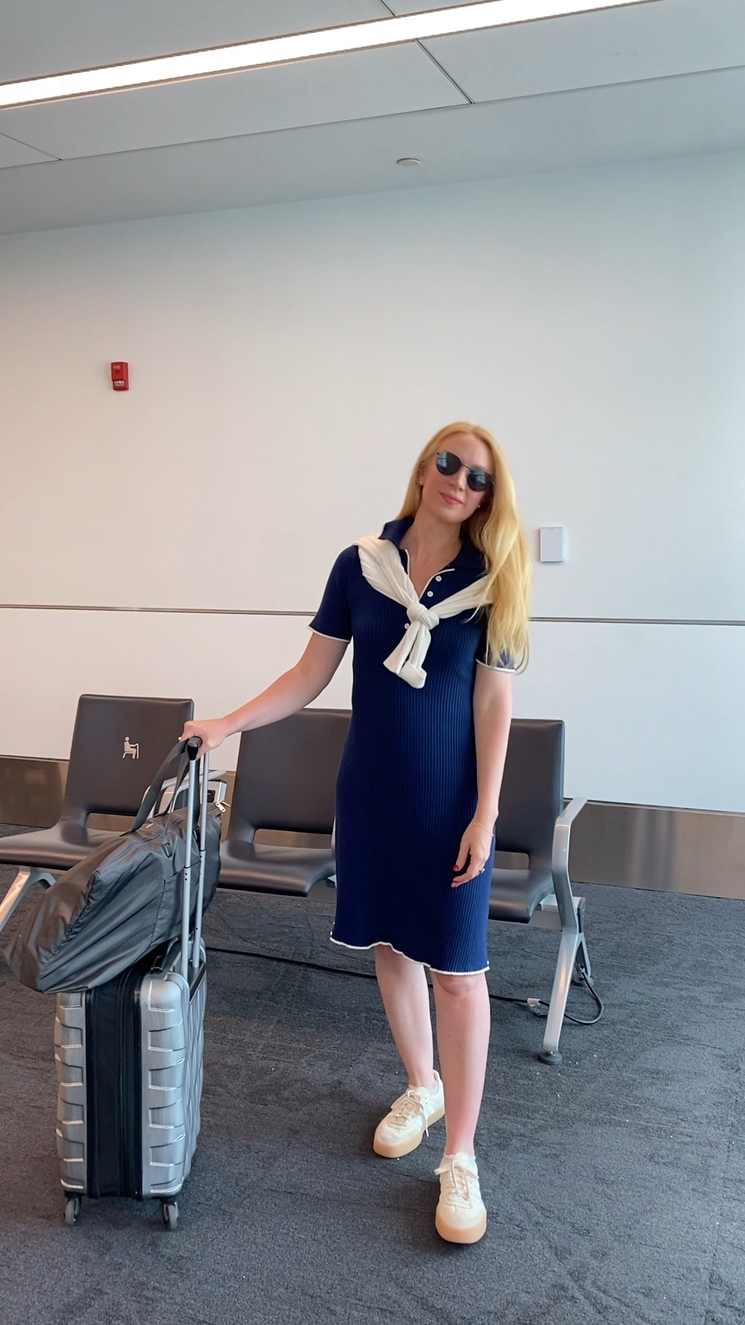 Hands down the coziest travel dress. I wore this on our flight to Nantucket ✈️. There’s also a longer version perfect for fall 

#LTKOver40