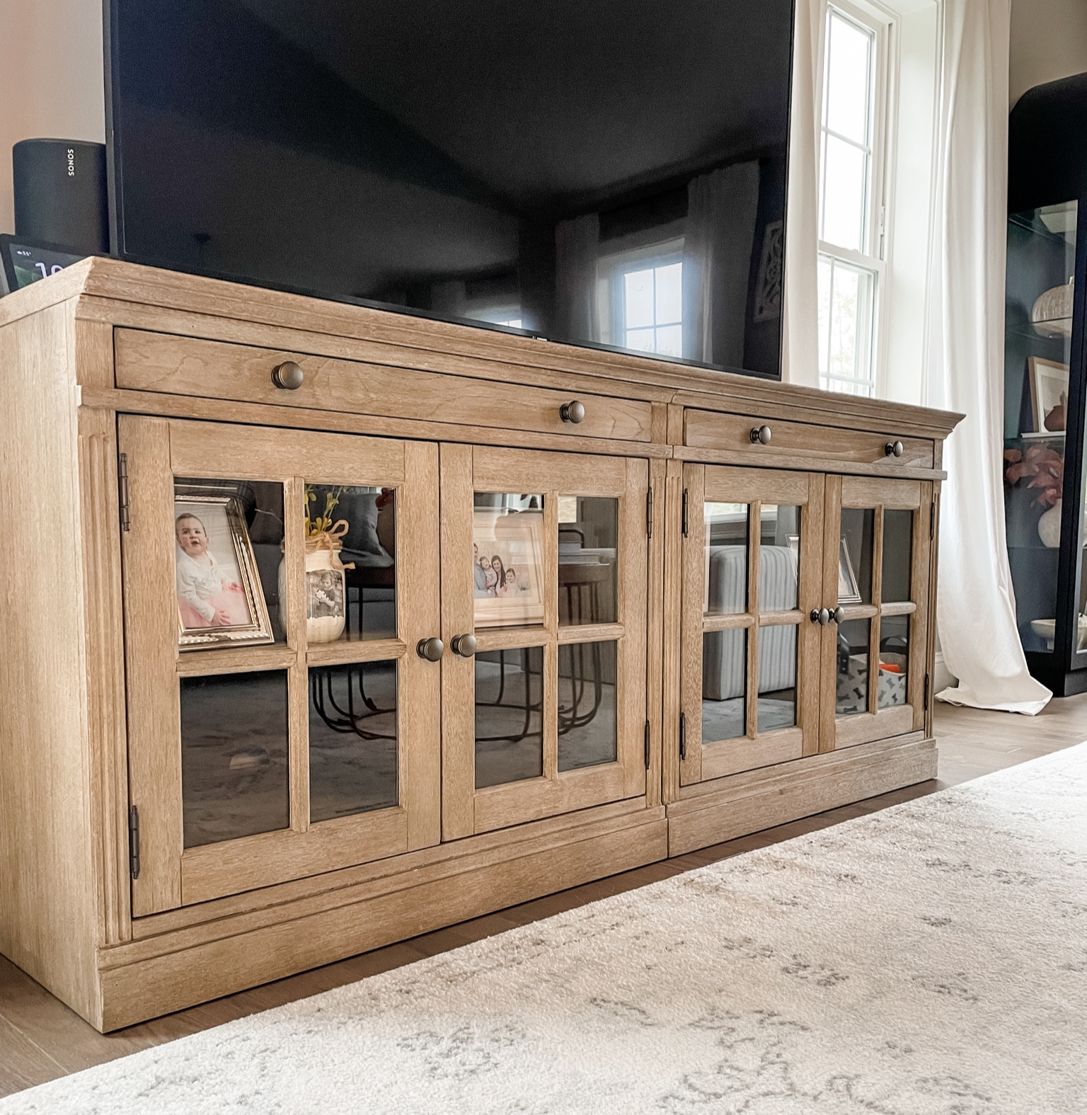 Media table 
Media console 
Tv stand 