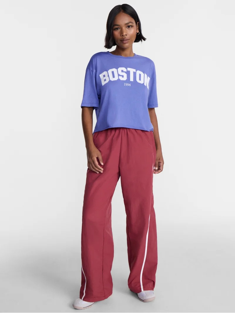 No Boundaries Boxy Cropped Graphic Tee, Women's XXS-XXL | Walmart (US)