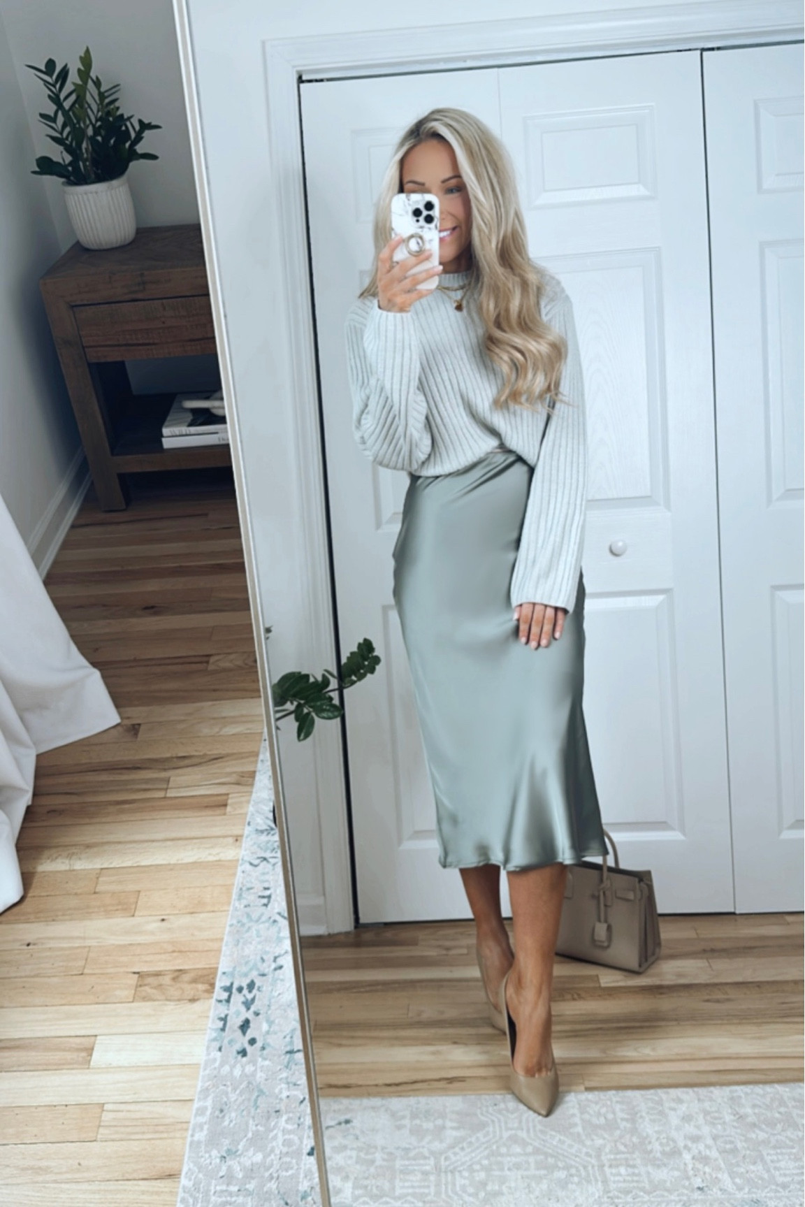 Green satin shop skirt outfit