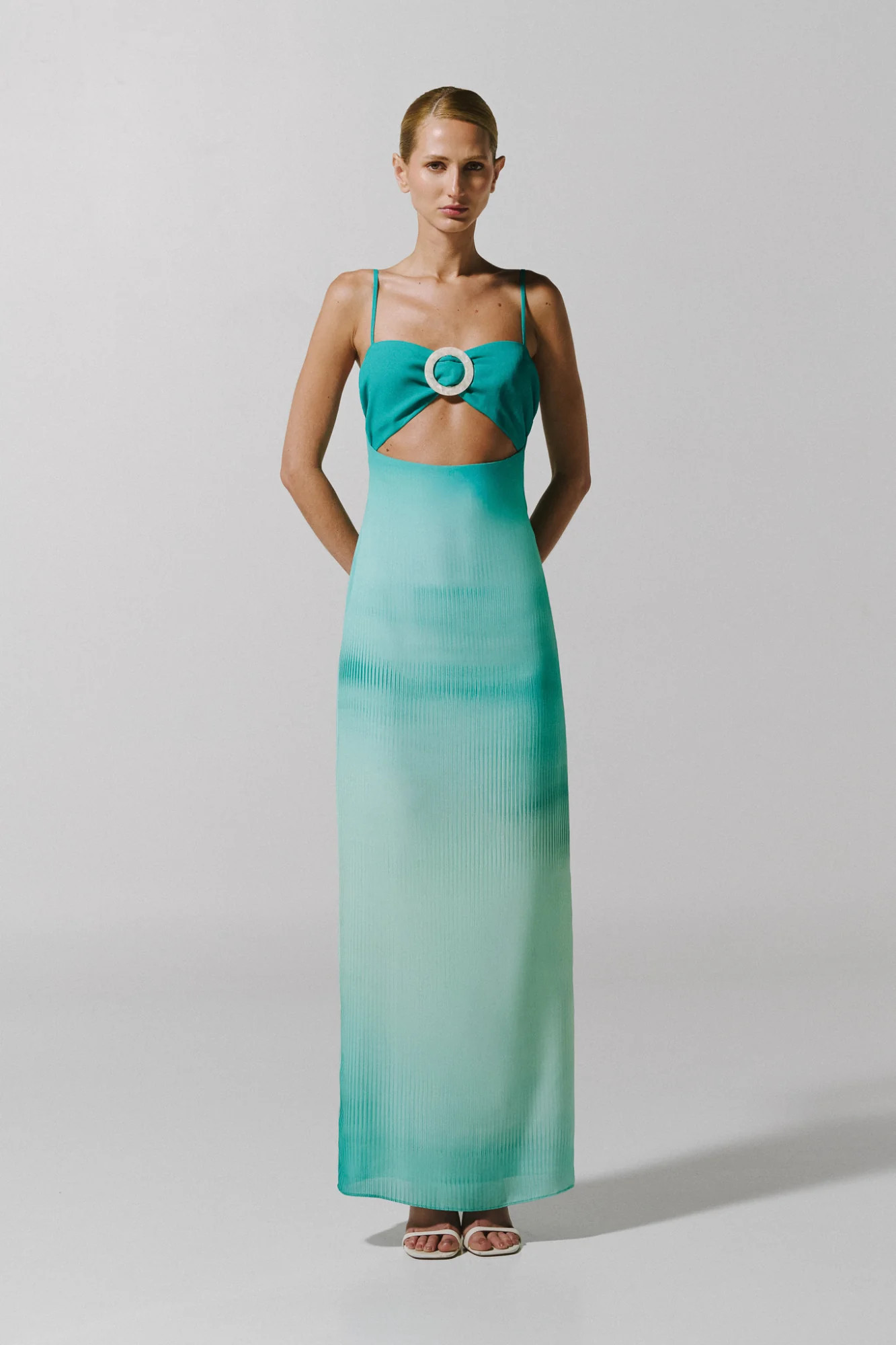 Aman Maxi Dress Green in Chiffon - Resort 26 | BAOBAB INT