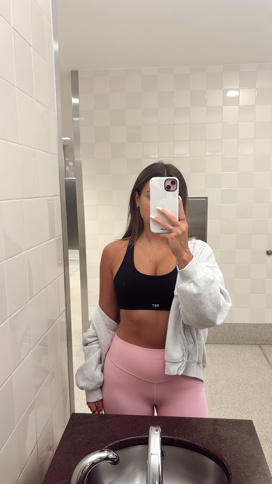 airport fit!! ✈️

#LTKActive #LTKSummerEdit