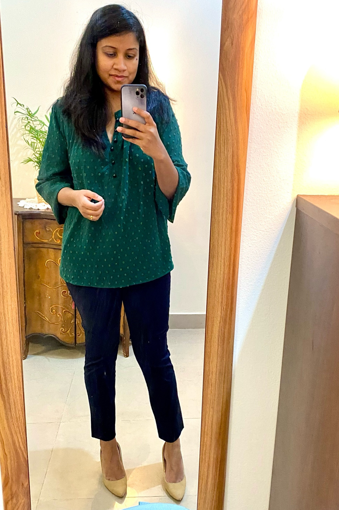 5 Ways to wear a forest green blouse. 
With a crop trouser 

#LTKHoliday #LTKCyberweek #LTKSeasonal