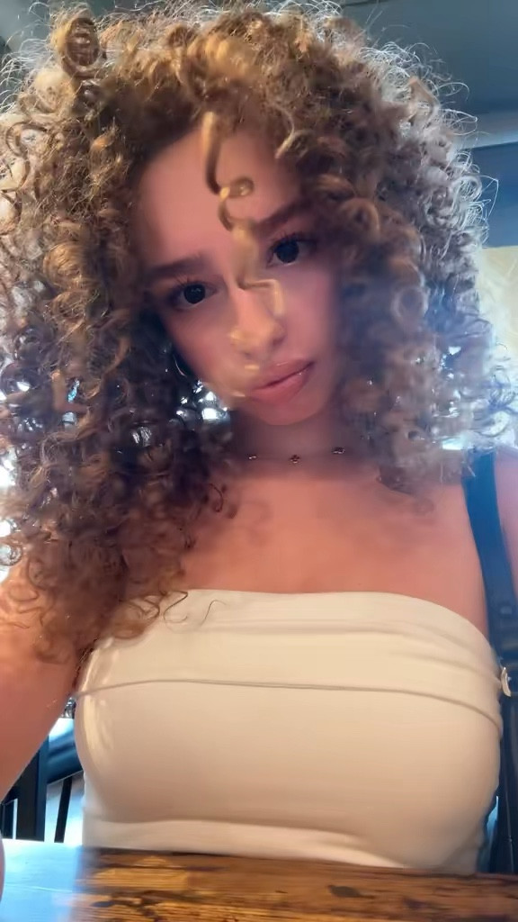 Makeup!!

#LTKFindsUnder50 #LTKBeauty #LTKFindsUnder100