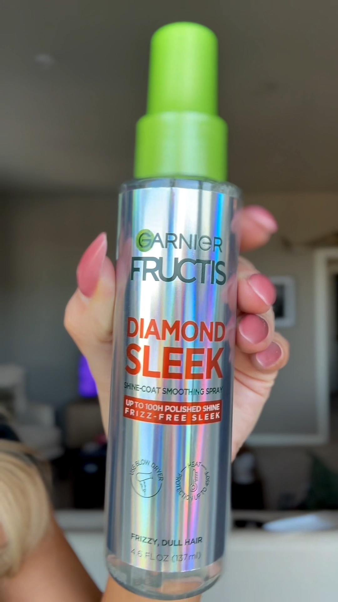Diamond Sleek Shine-Coat Smoothing Spray