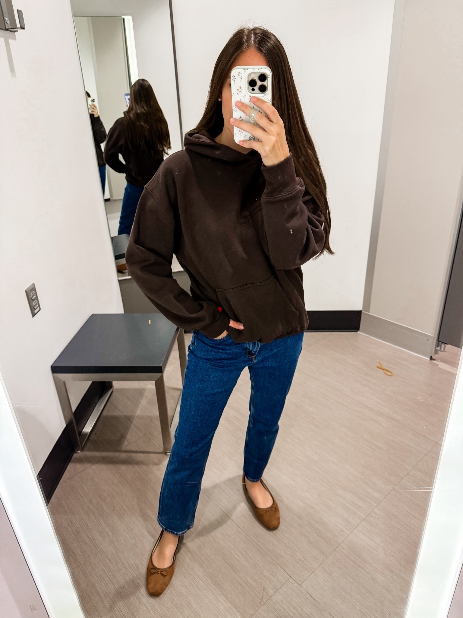 Target cozy hoodie! Size XS love the brown! 
Denim tts short Tee
Shoes tts 

#LTKSaleAlert #LTKFindsUnder100 #LTKFindsUnder50