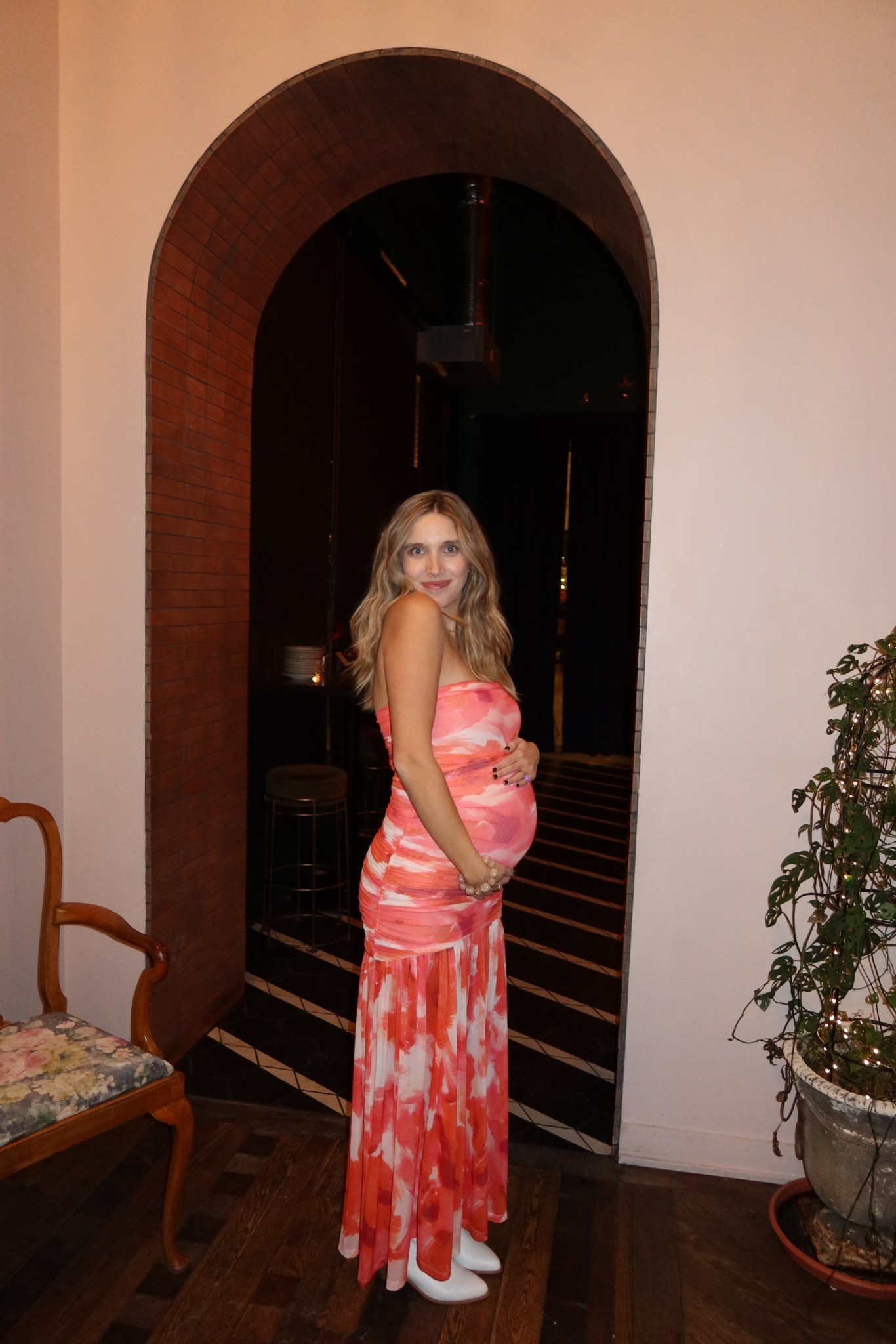 Cutie dress PERFECT for spring break!! I sized up for the bump ( medium)

#LTKBump #LTKValentine #LTKBaby