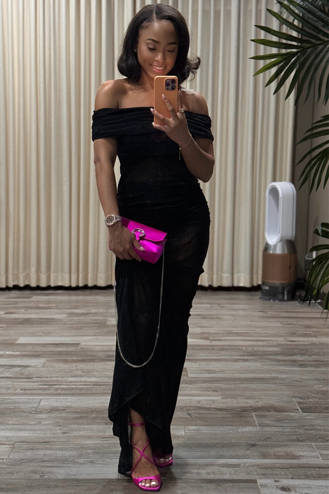 Out to see MiMi in Michael Costello + Jimmy Choo

#LTKItBag #LTKBeauty #LTKStyleTip