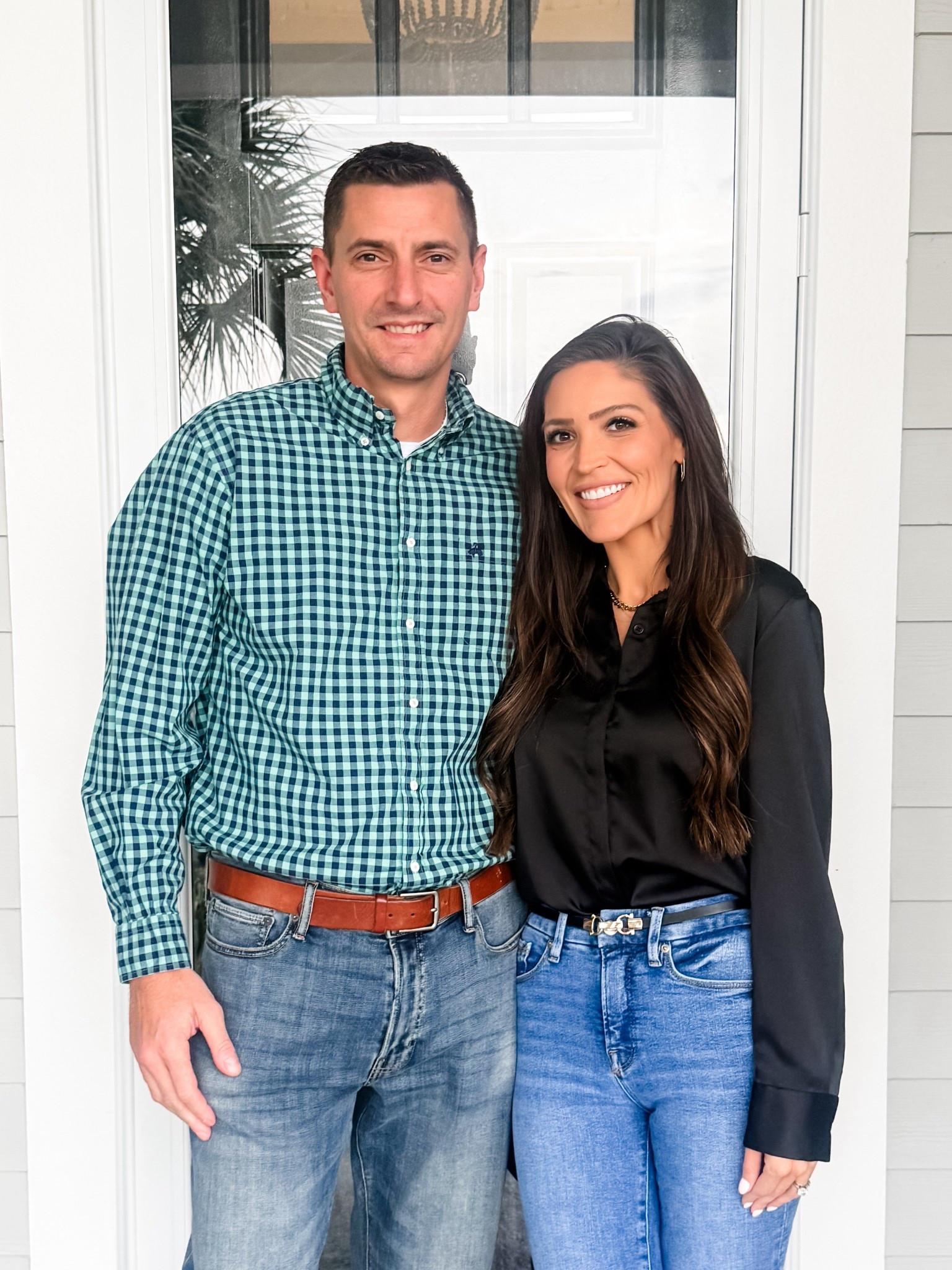 Wearing an XS in the top. 
Joel is in a L top  

#LTKMidsize #LTKootd #LTKMens