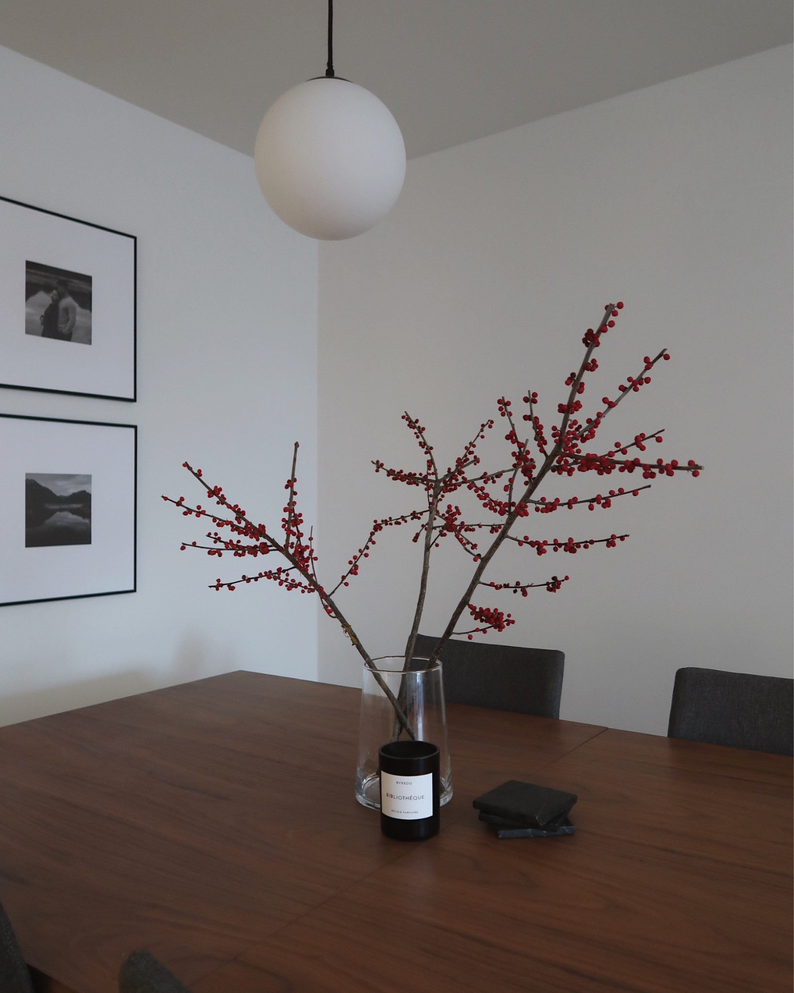 Cozy, modern, and minimal in our dining room 🫶🏽

#LTKunder50 #LTKhome