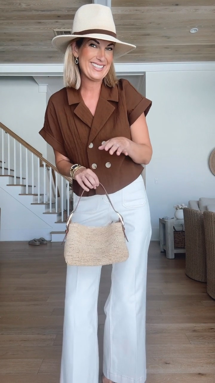I am 5’11” in small in the top and small tall in the off white jeans. Shoes true to size.  Fall transition outfit.

#LTKgrwm #LTKOver40 #LTKTall