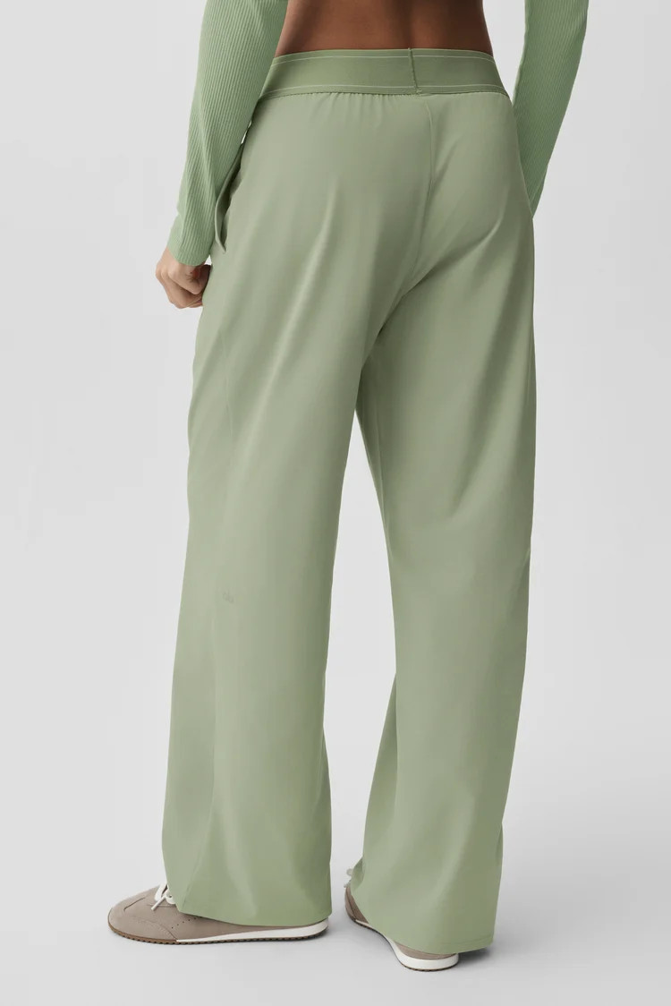 Suit Up Trouser (Regular) | Alo Yoga