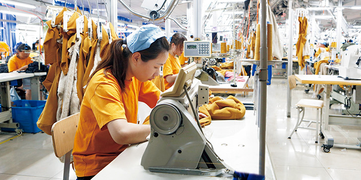 Crew Neck T-Shirt | UNIQLO (US)