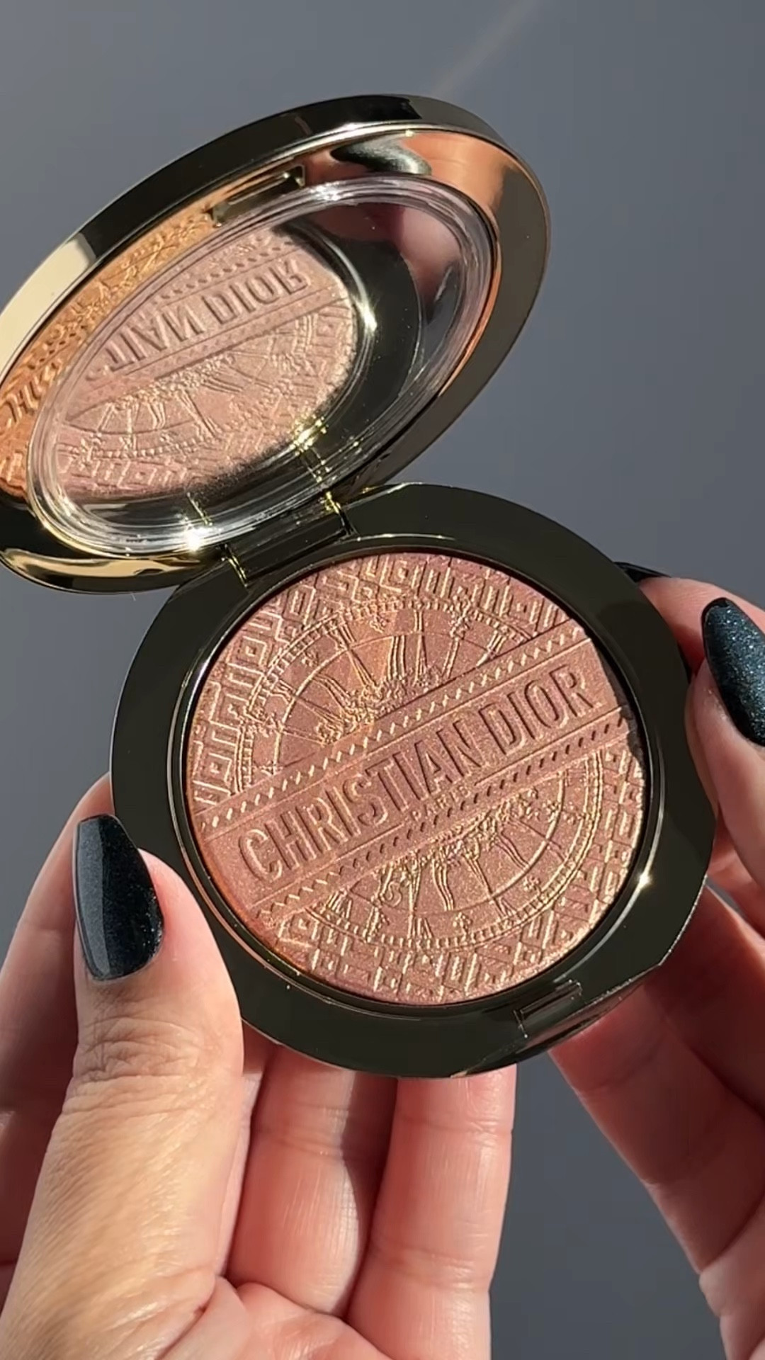 Gift guide for her,  gifts for her, gifts for girlfriend, gifts for mom, gifts for friends, gift for daughter, gift guide for her, gift guide for mom, gift guide for daughter

#LTKGiftGuide #LTKBeauty #LTKFindsUnder100